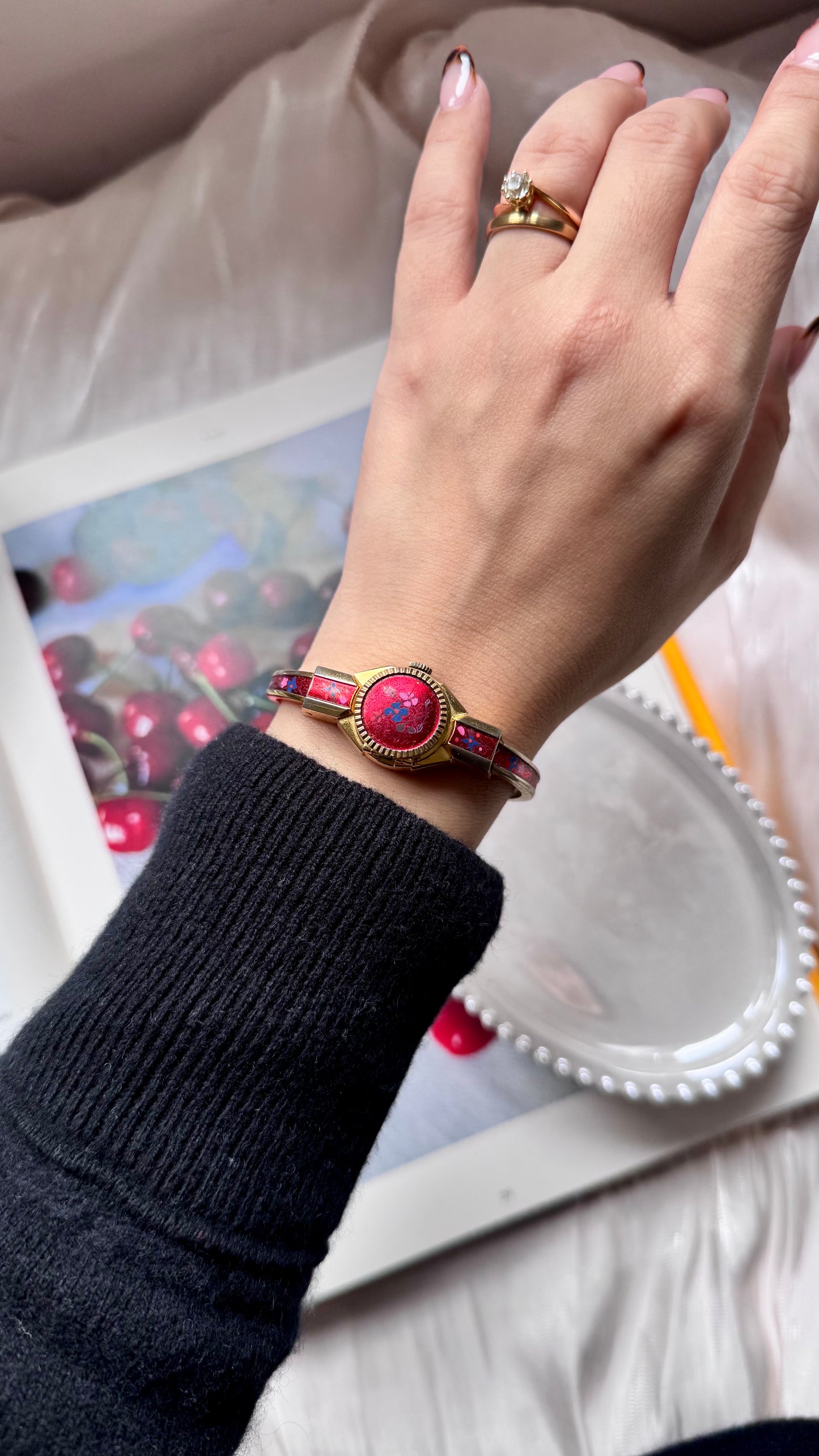 Peek-a-boo Watch Collection