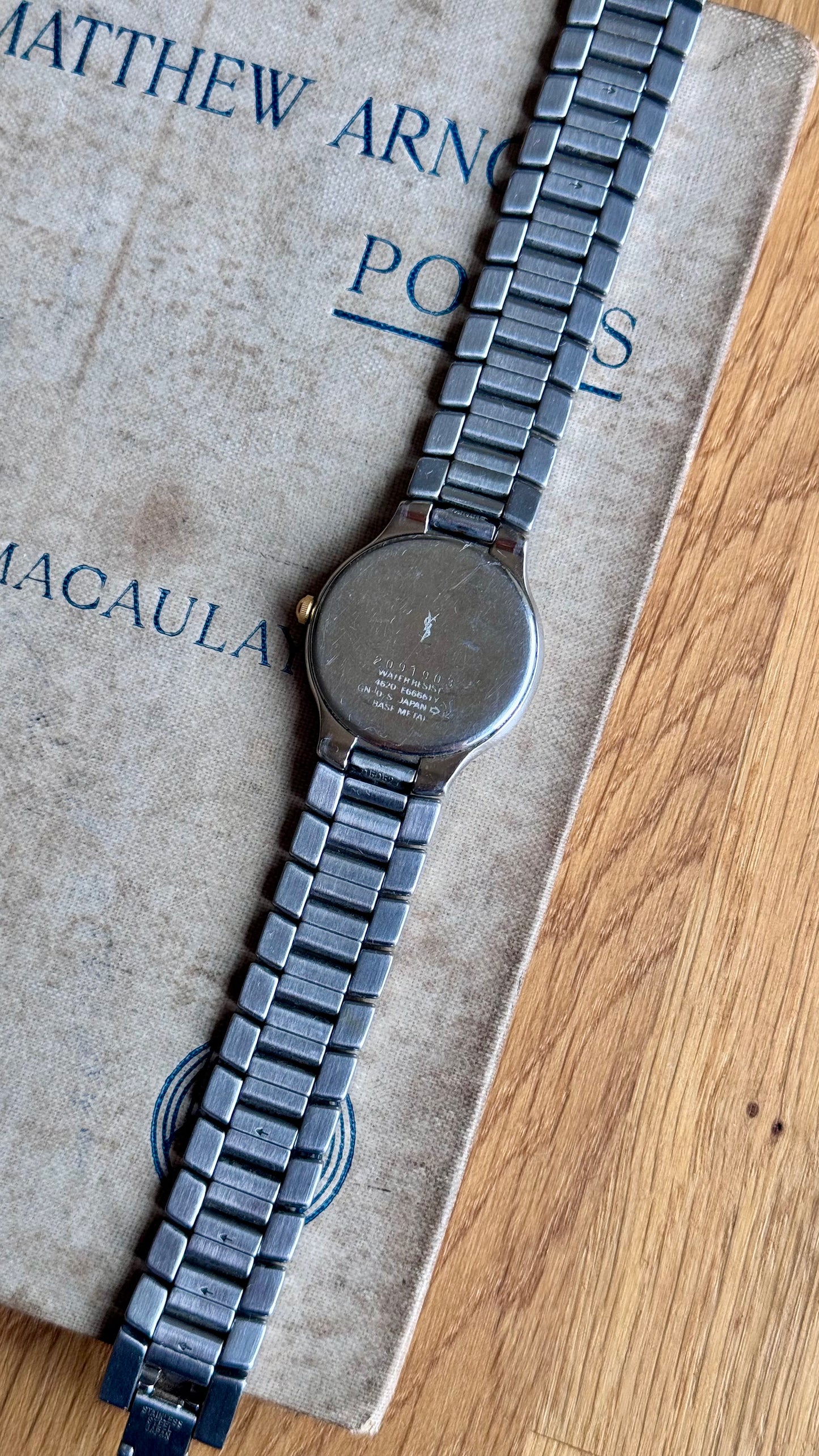Yves Saint Laurent vintage watch (YSL) 1990s