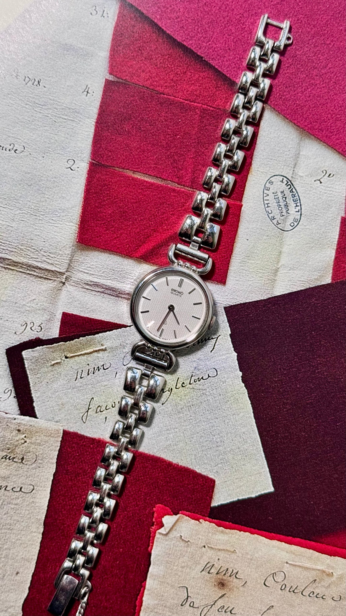 Seiko Silver Tone Vintage Watch Collection - Clean Girl Aesthetic