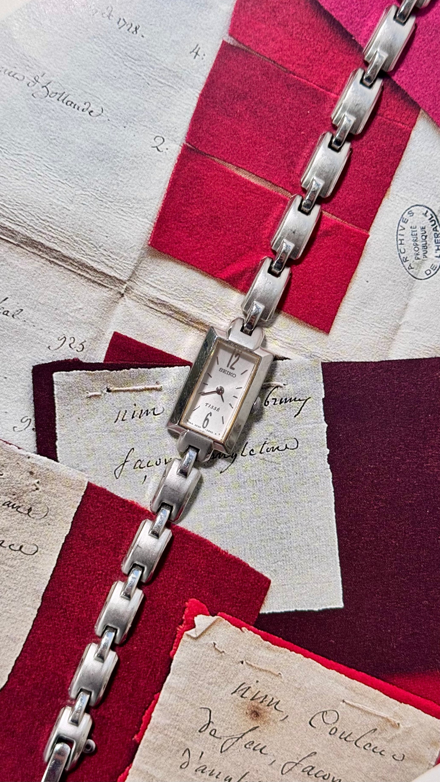 Seiko Silver Tone Vintage Watch Collection - Clean Girl Aesthetic