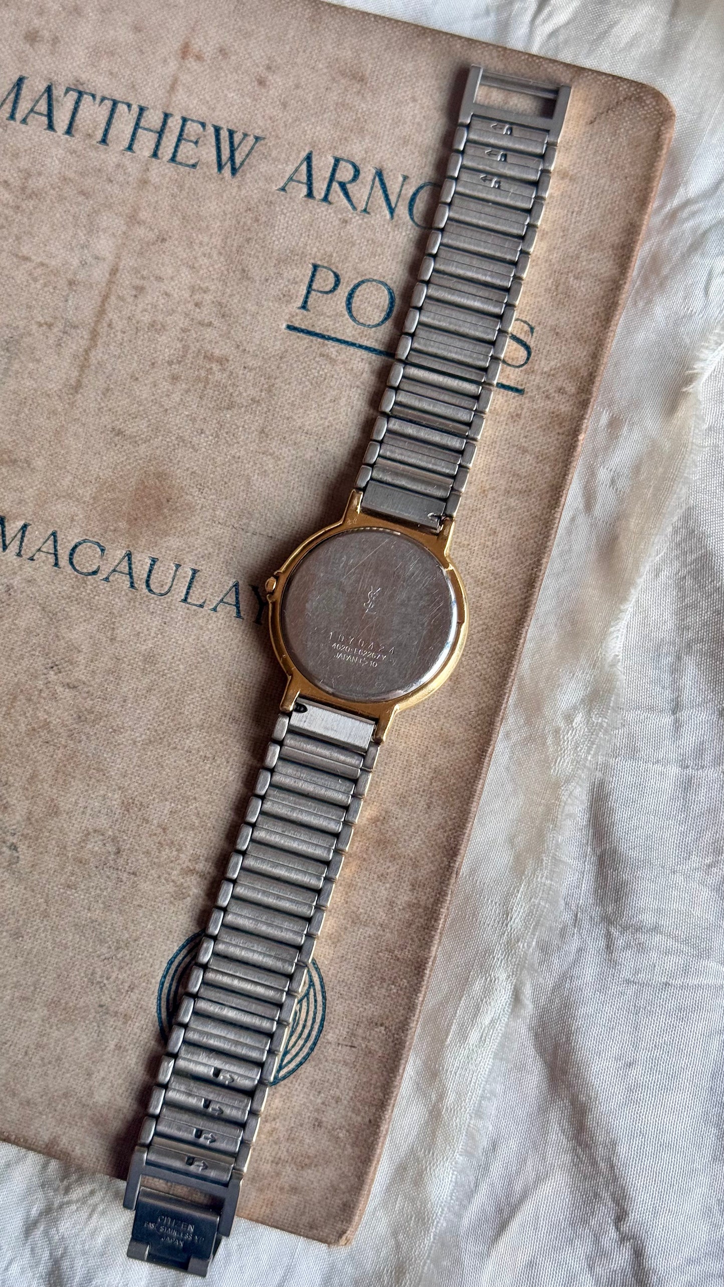 Yves Saint Laurent vintage watch (YSL) 1990s