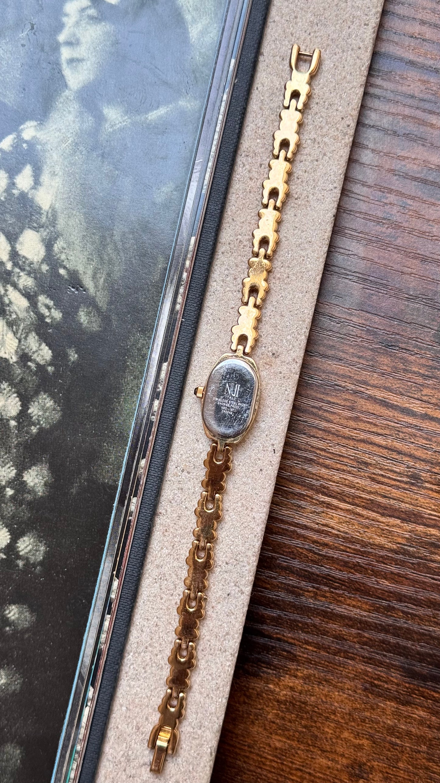 NUI Italy Vintage Watch 1990s, gold plated