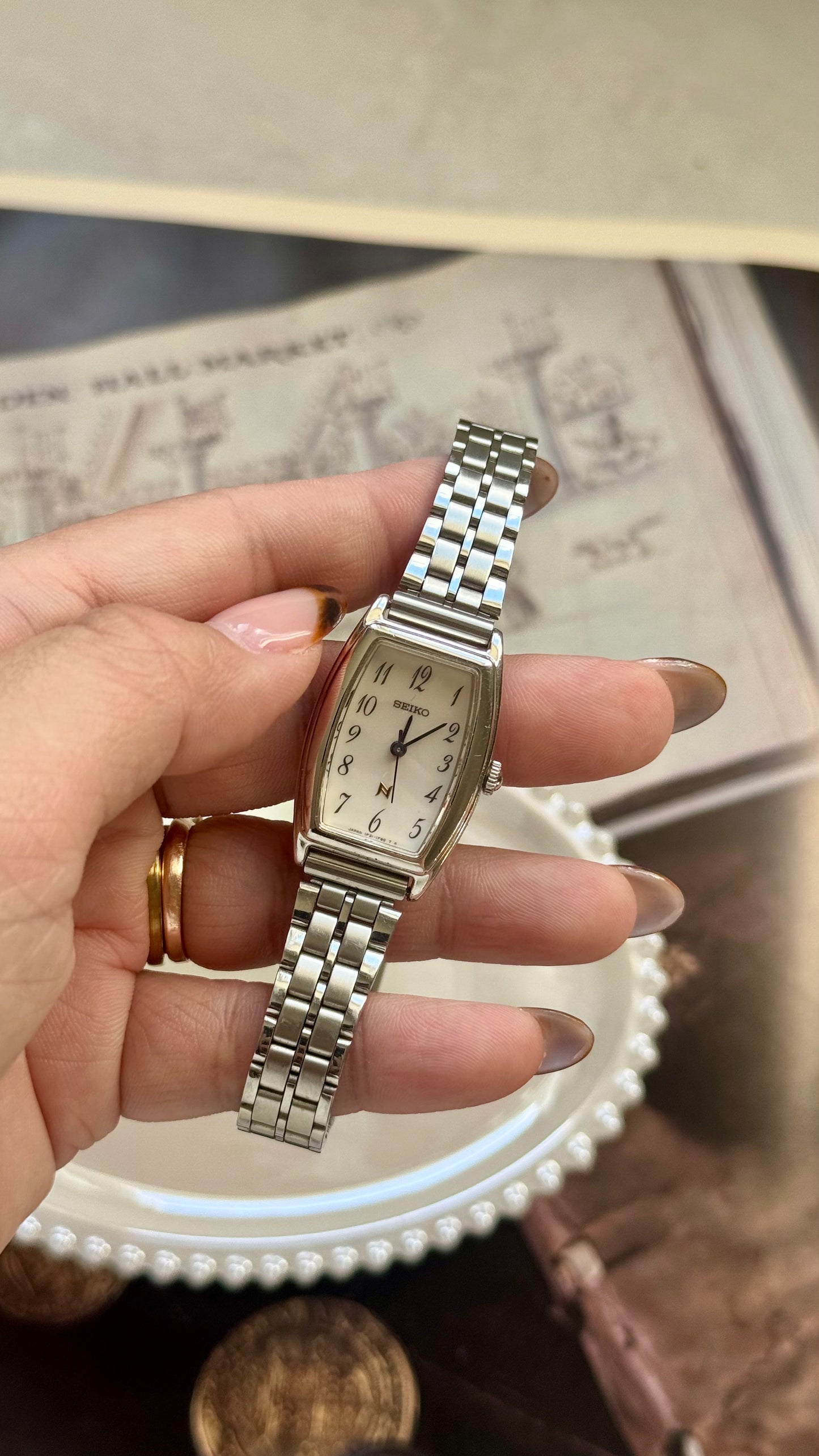 Seiko Neue 1999 vintage watch