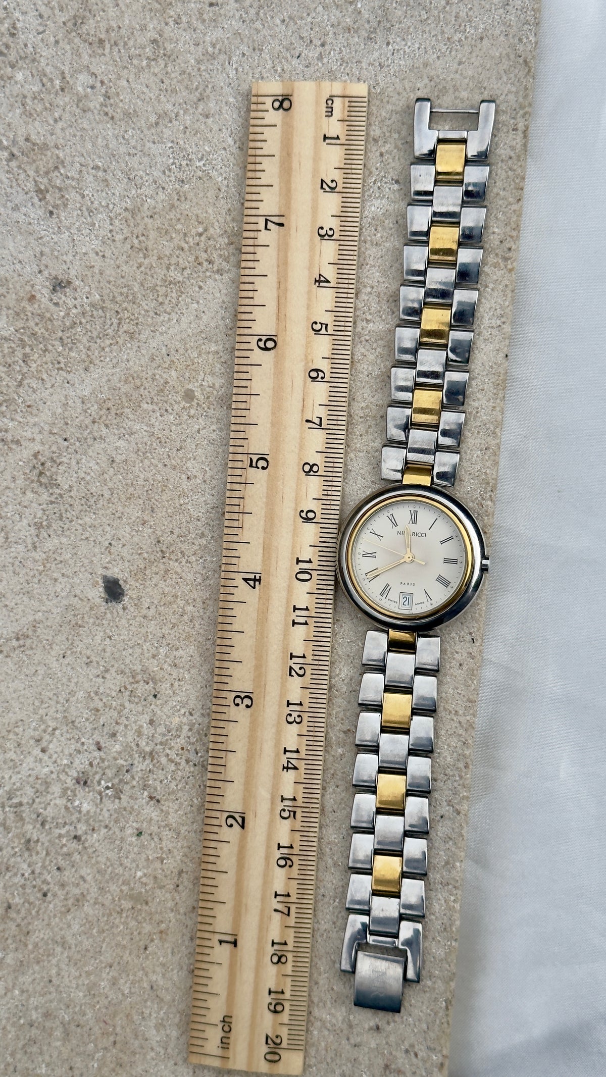 Nina Ricci vintage watch 1990s