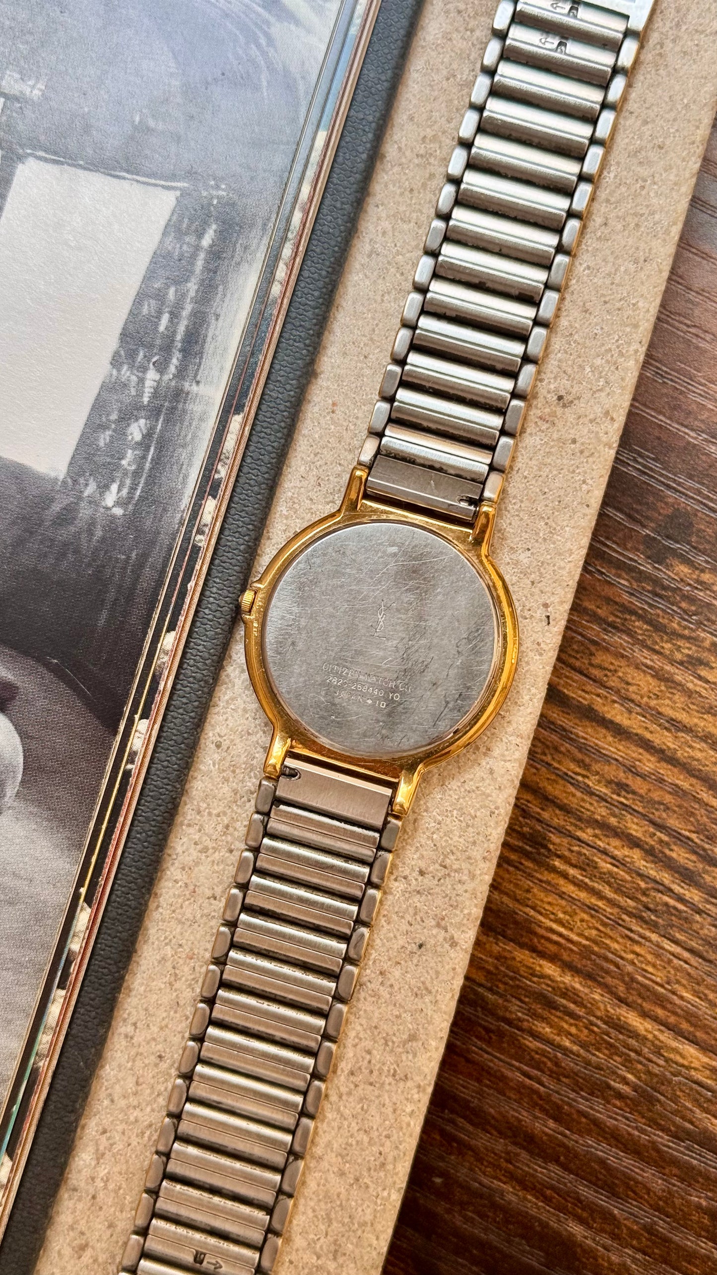 Yves Saint Laurent vintage watch (YSL) 1990s