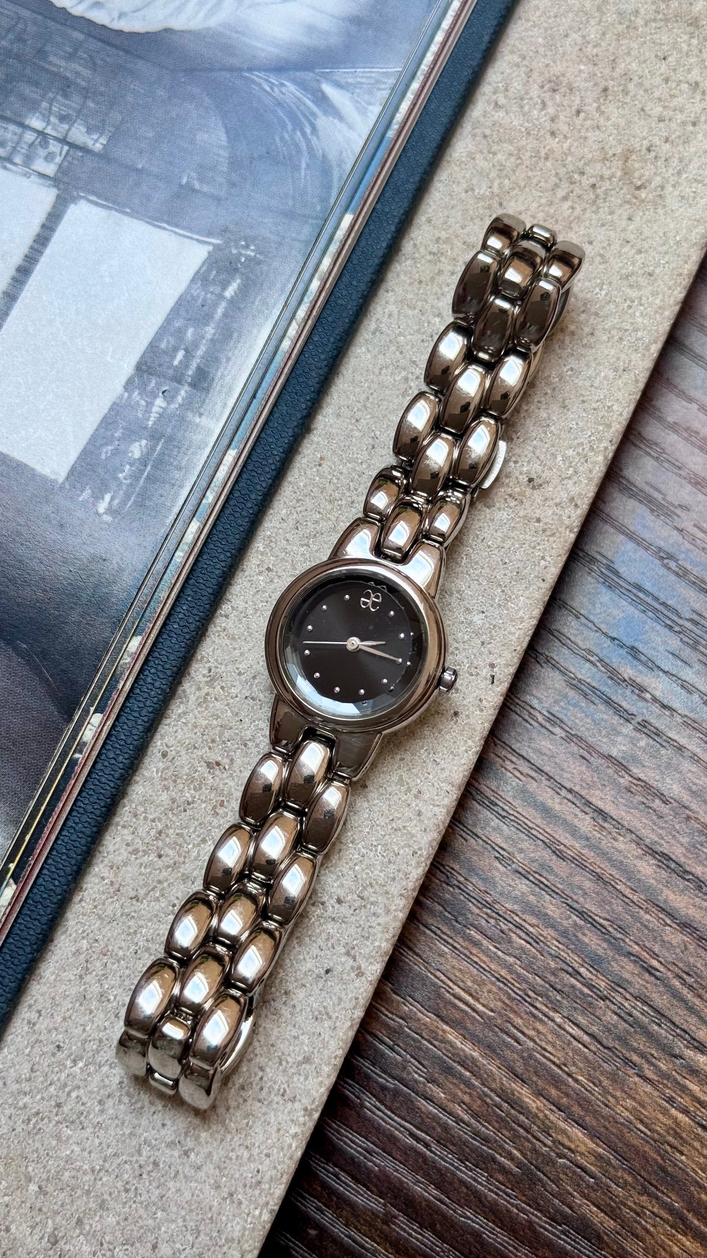 Citizen Miss Elegance vintage watch - Faceted Crystal