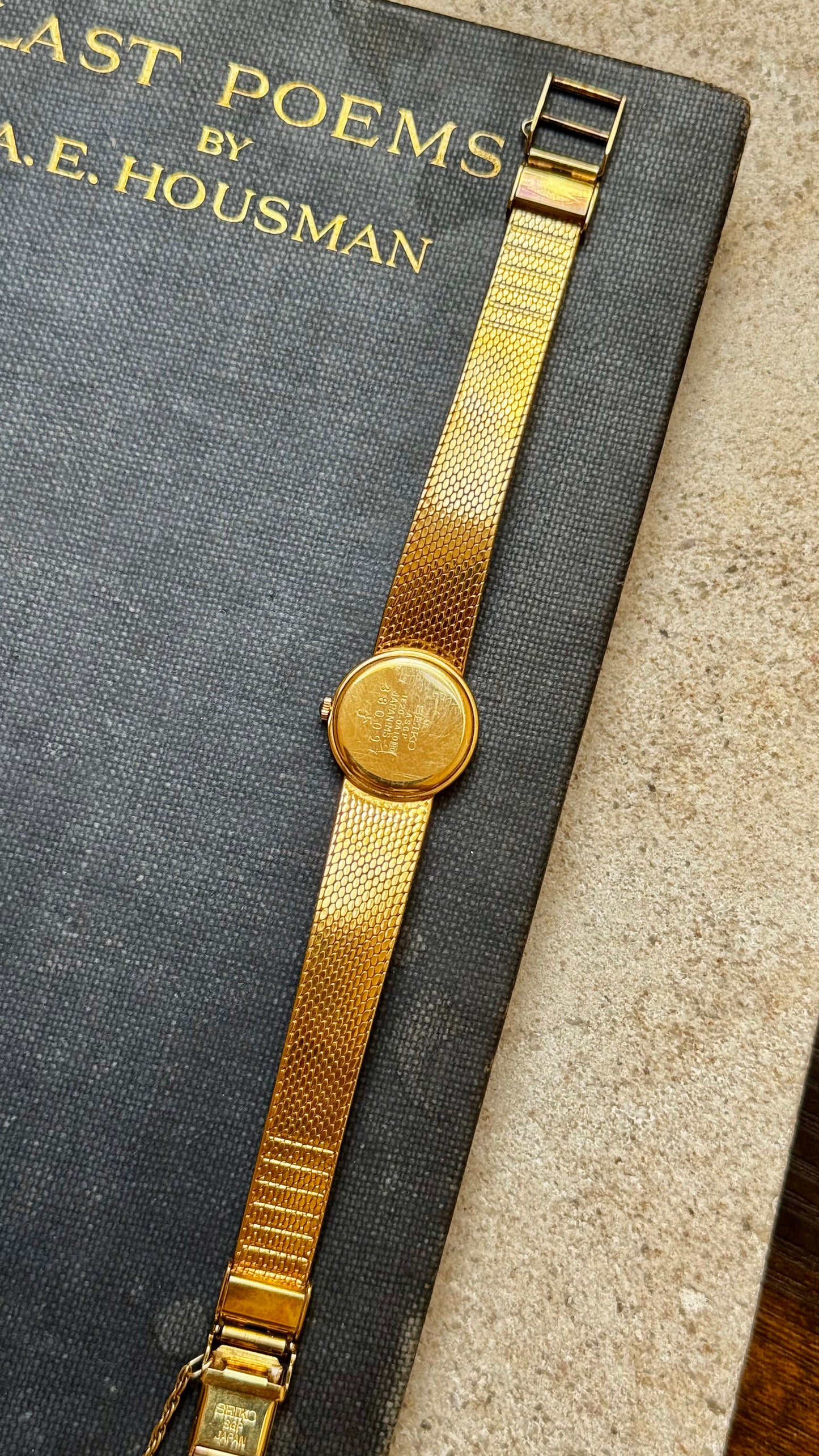 Hanae Mori Seiko vintage watch - Gold Plated