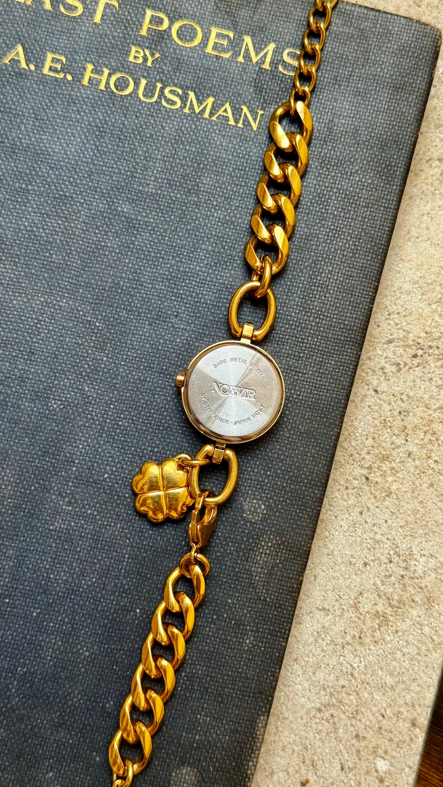 Noevir vintage watch - Four leaf clover charm, gold plated