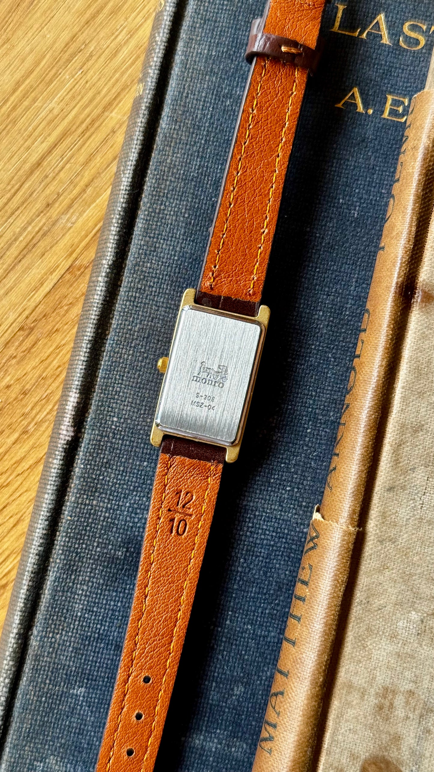 Vintage Monro Tank Watch 1990s