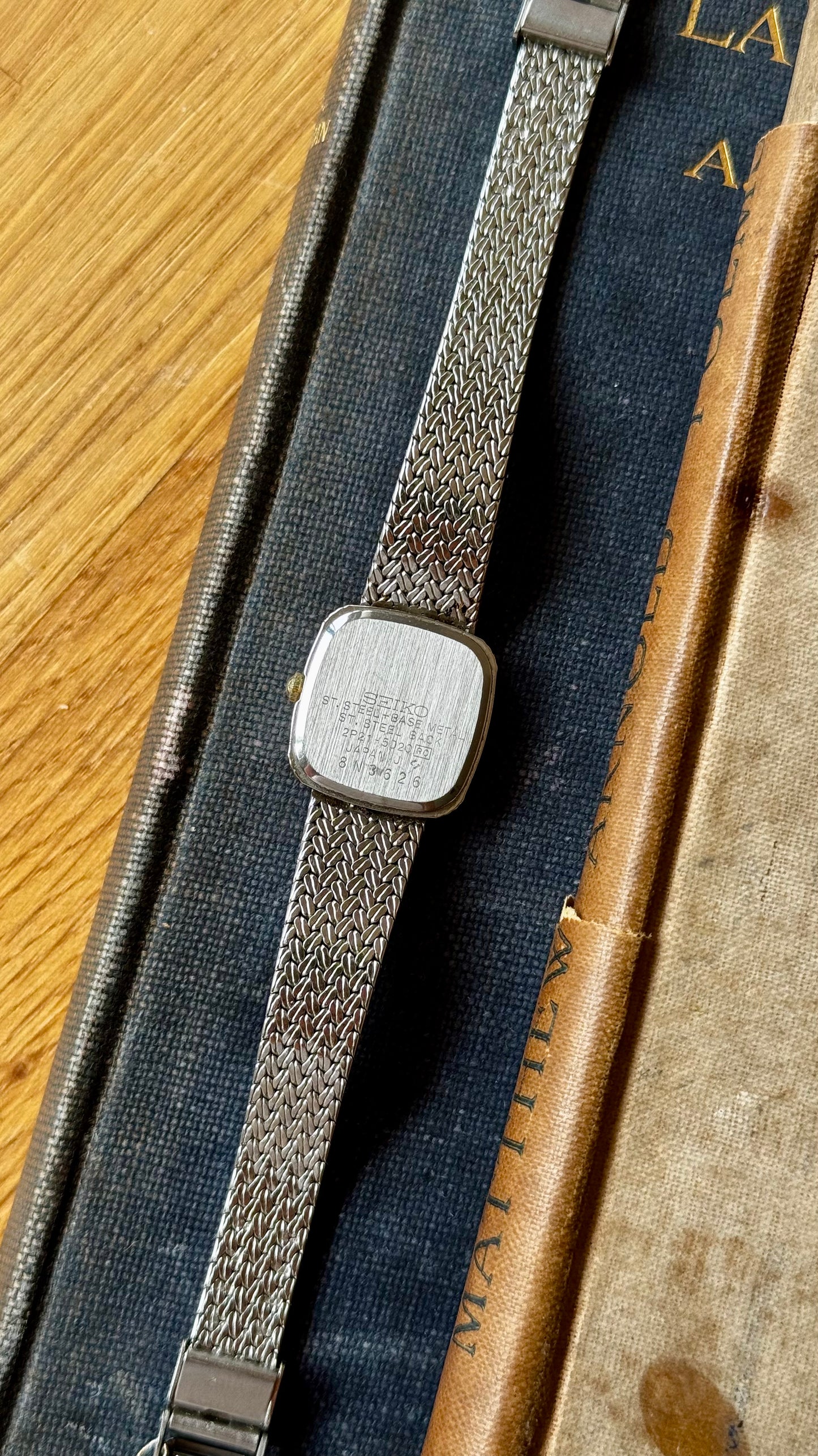 Vintage Seiko Watch 1988 - gold and white gold plated