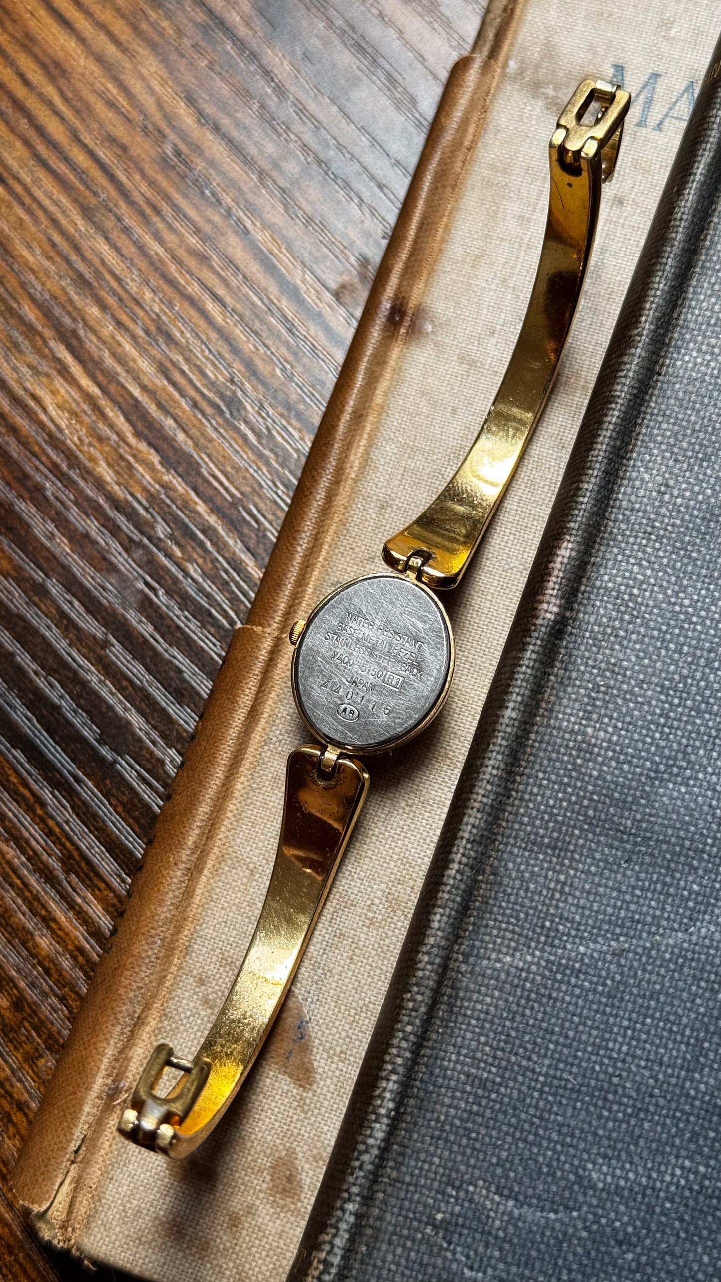 Seiko Alba Vintage Bangle Watch 1990s