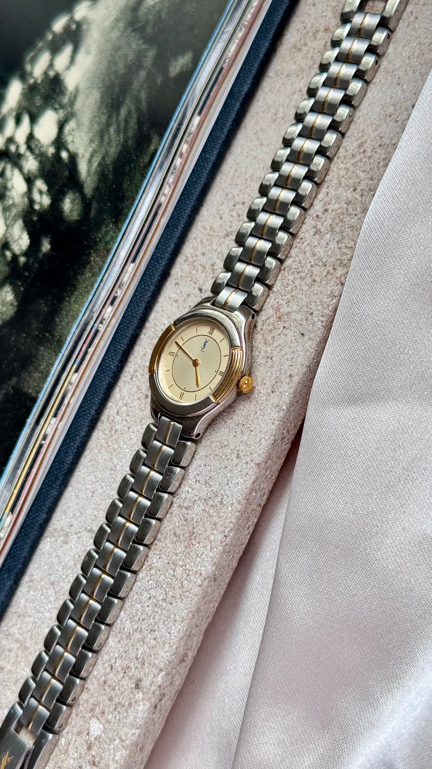 Yves Saint Laurent vintage watch (YSL)