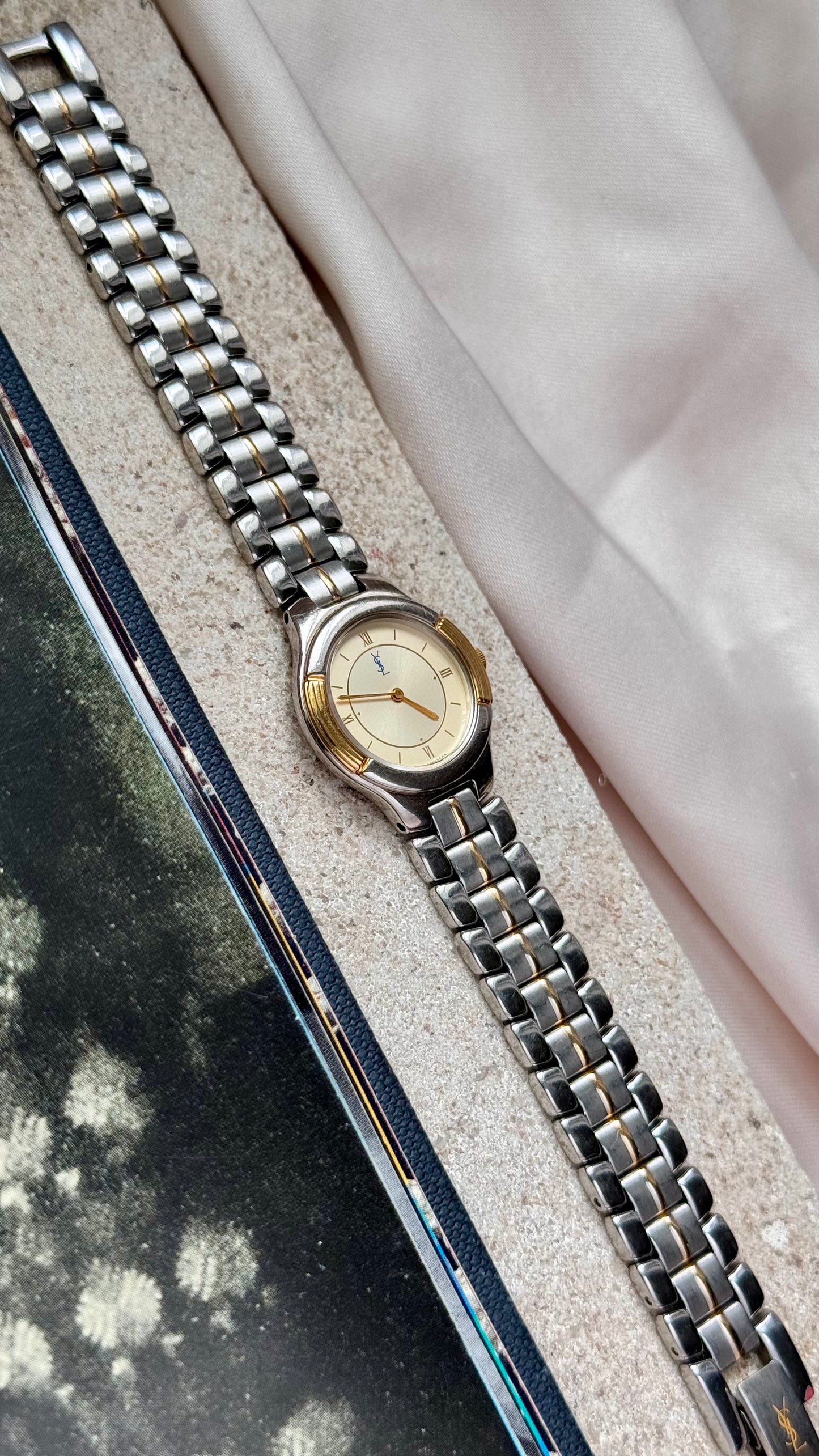 Yves Saint Laurent vintage watch (YSL)