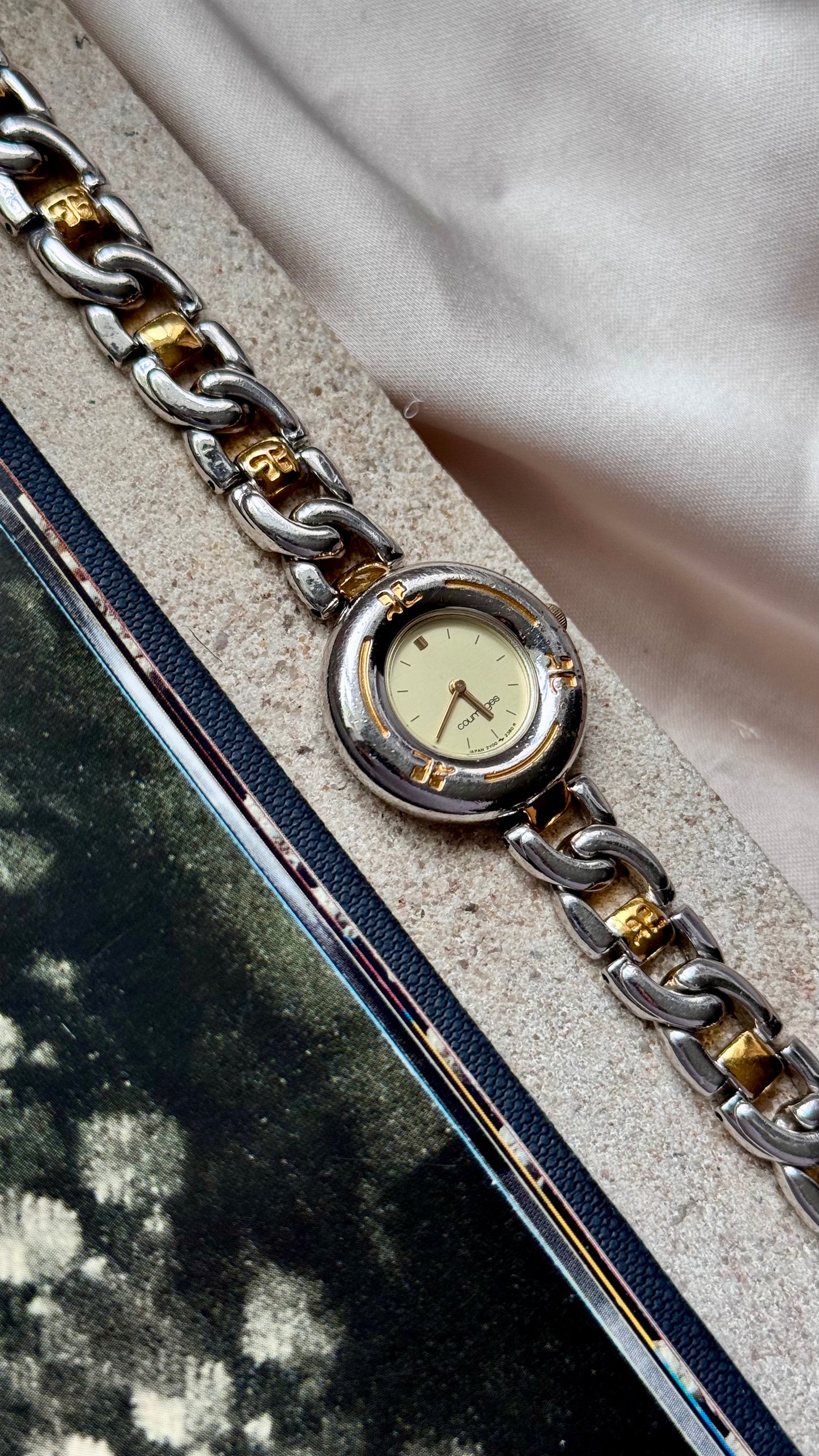Courrèges vintage watch