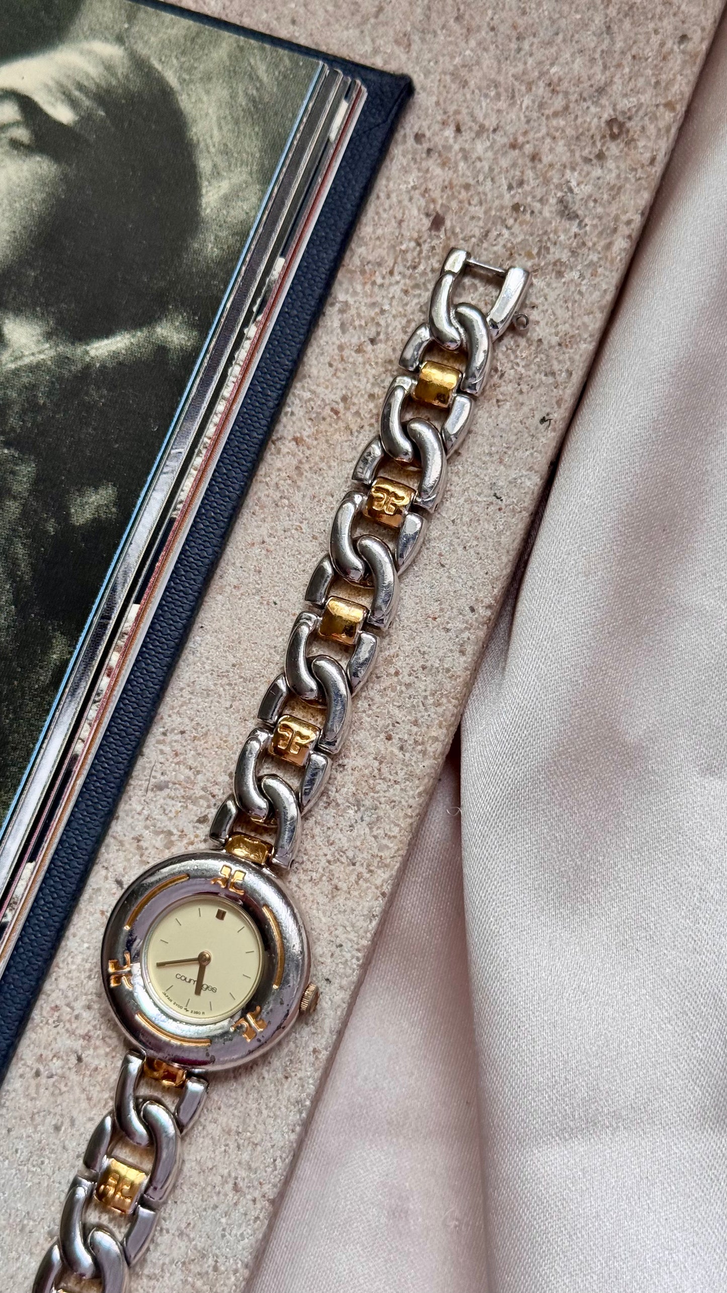 Courrèges vintage watch