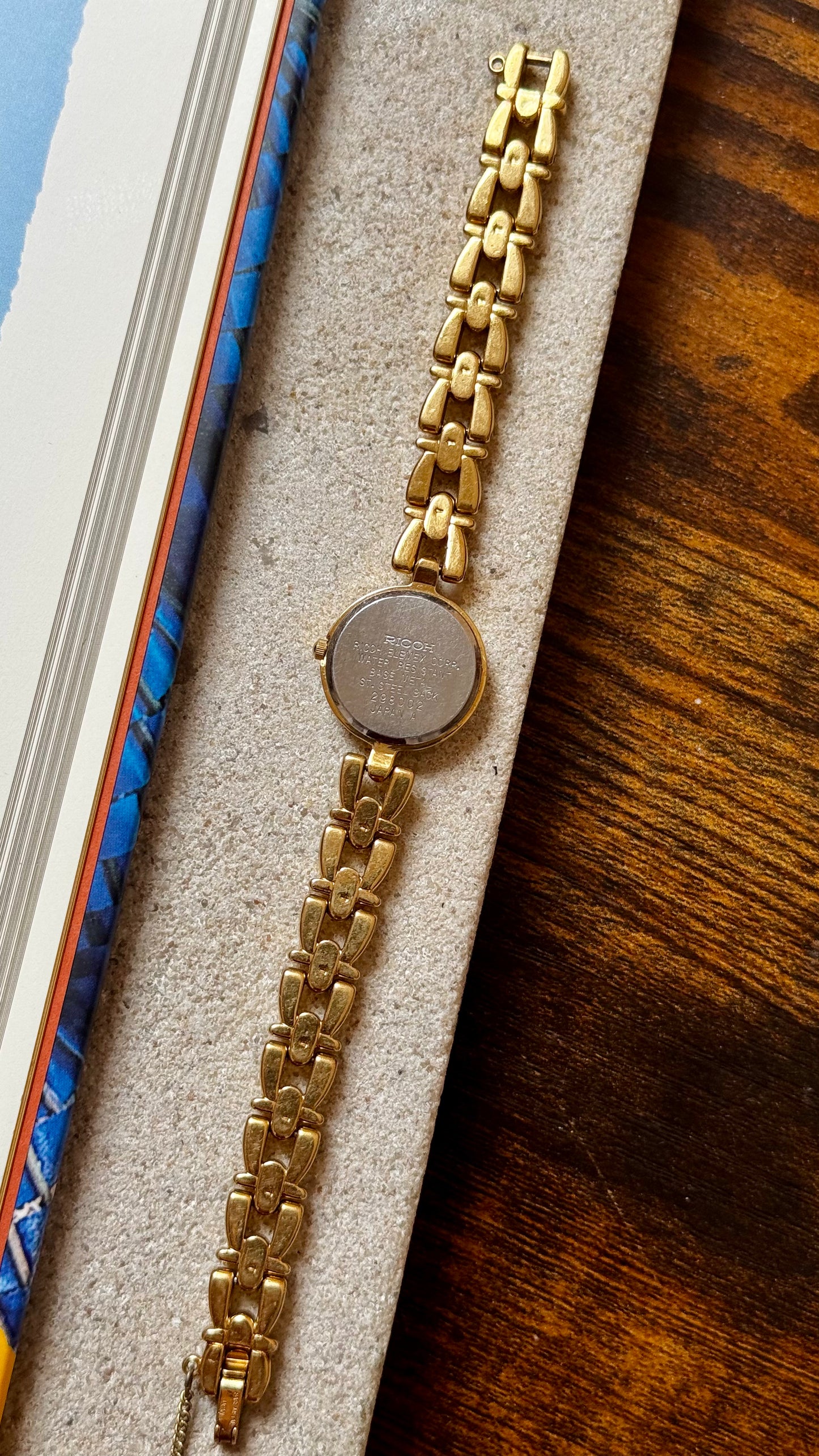 Château - Ricoh Vintage Watch 1990s, gold plated