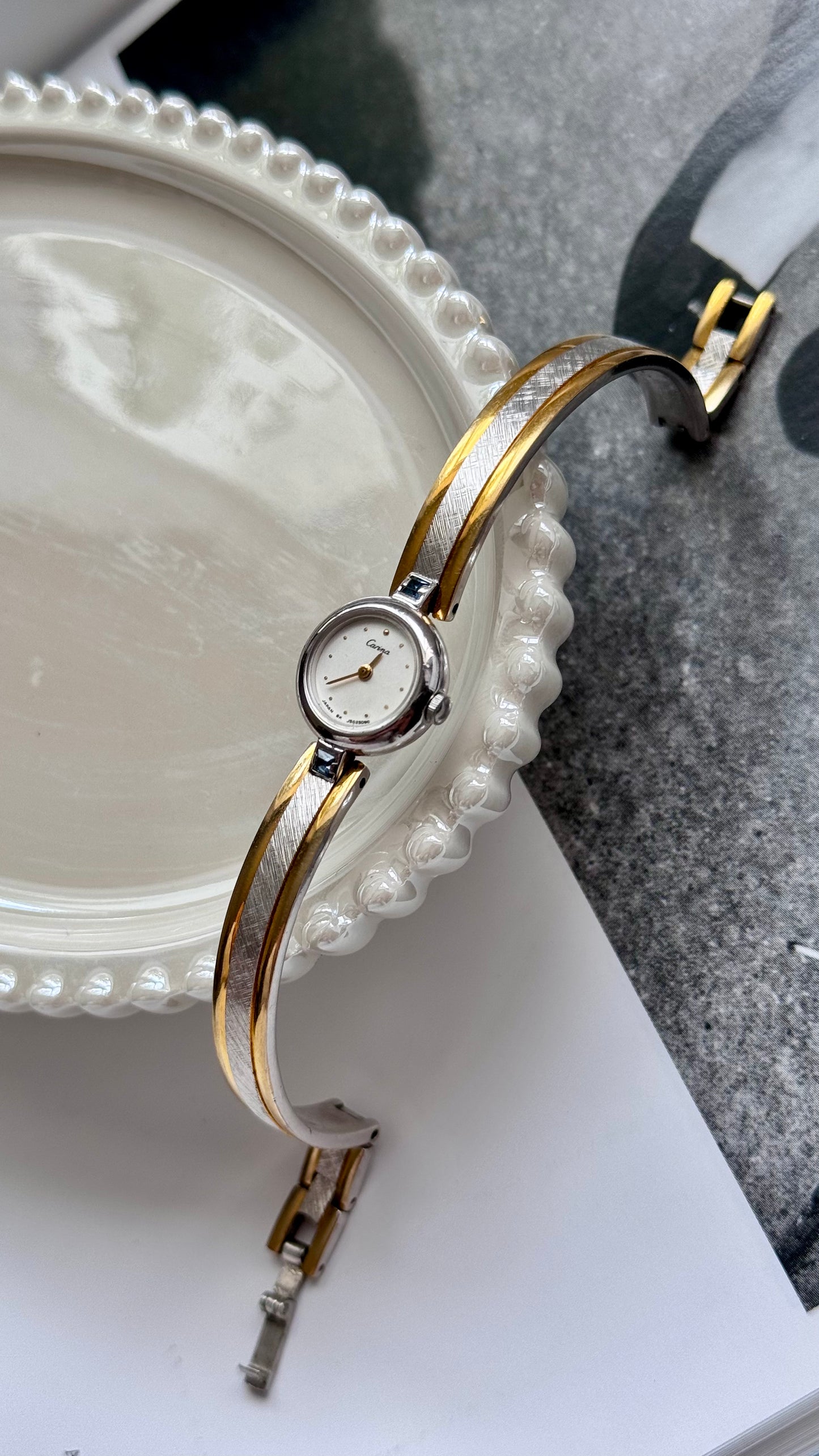 Carina vintage watch - white gold plated