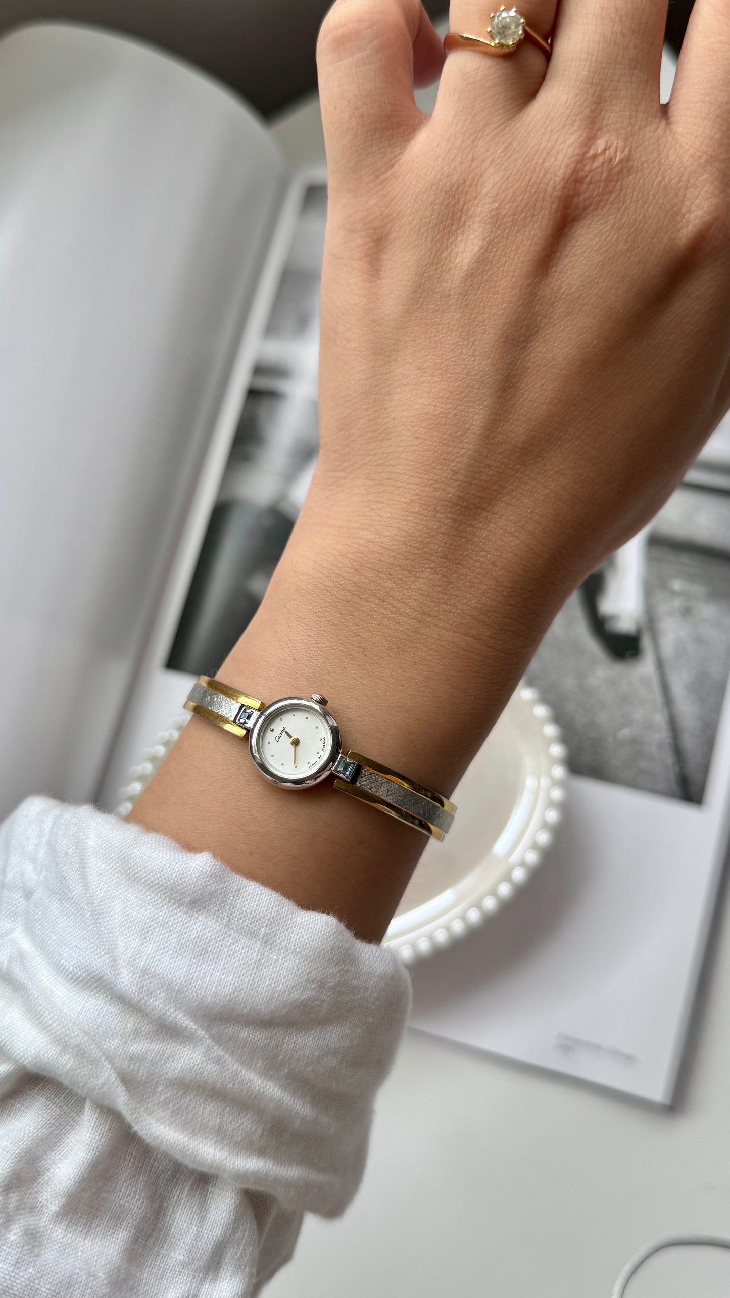 Carina vintage watch - white gold plated
