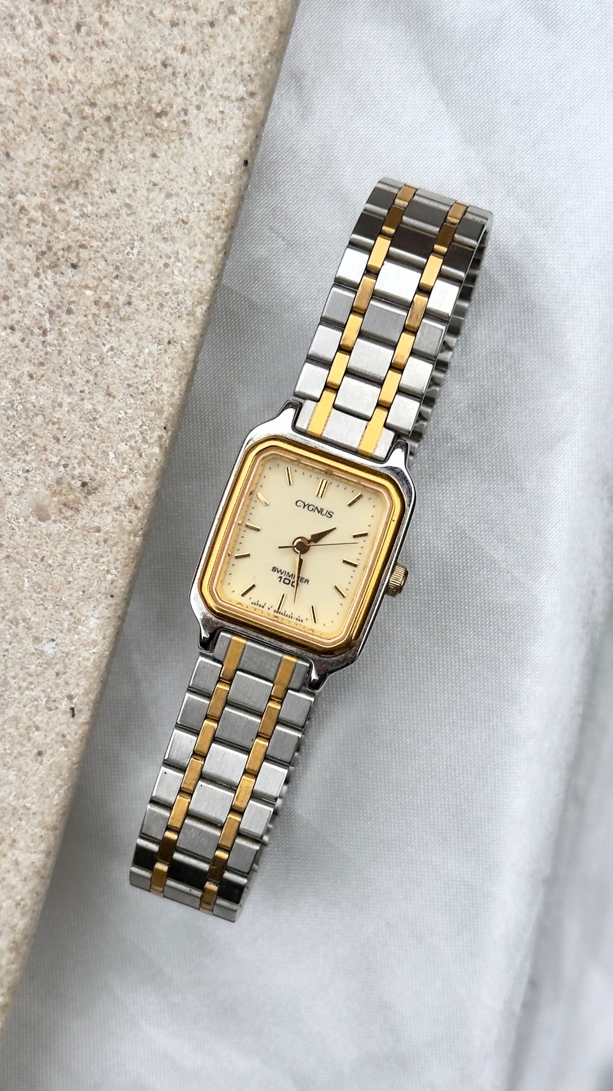 ORIENT Cygnus Vintage Tank Watch 1980s