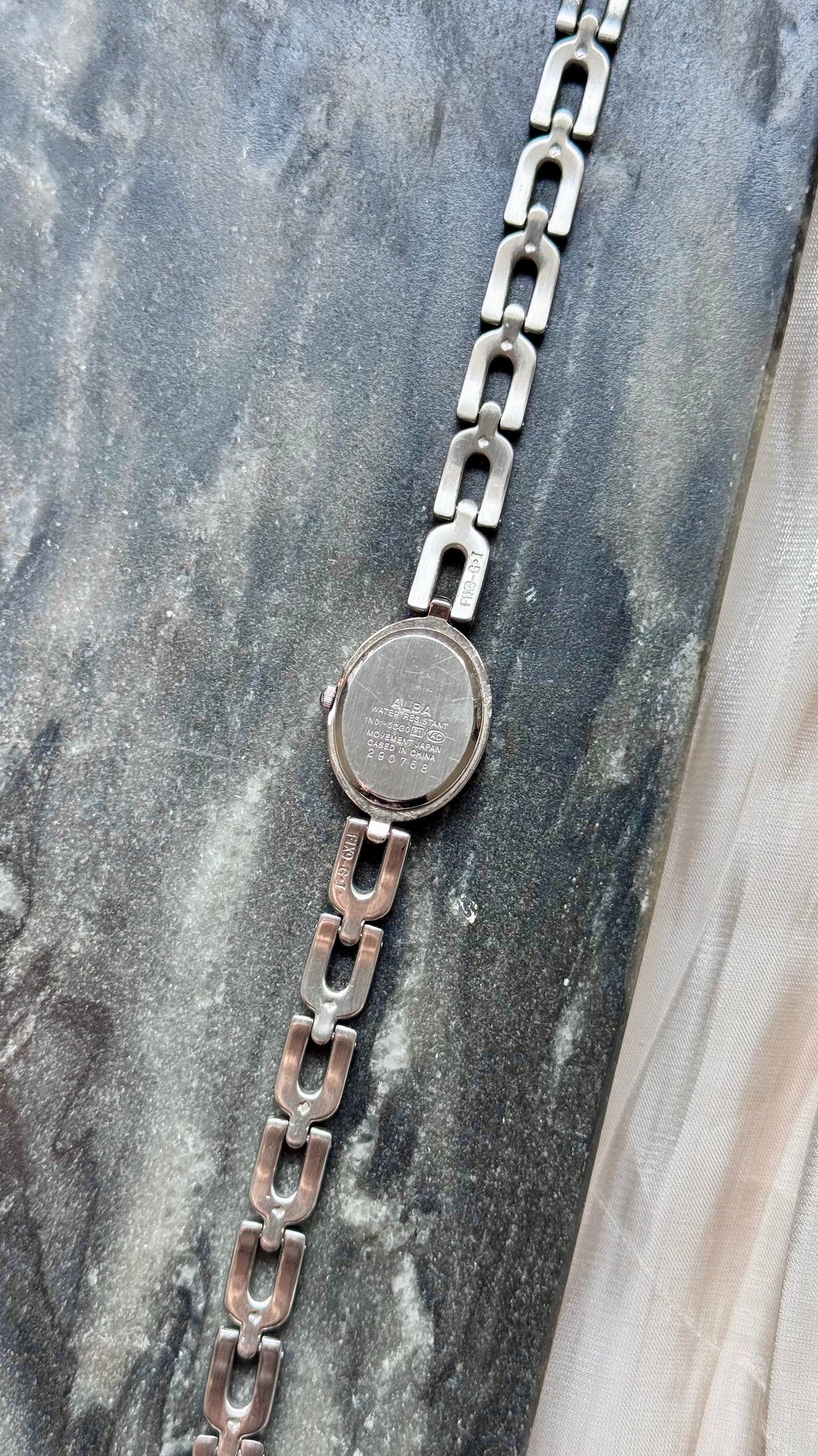 Seiko Alba vintage watch 1990s