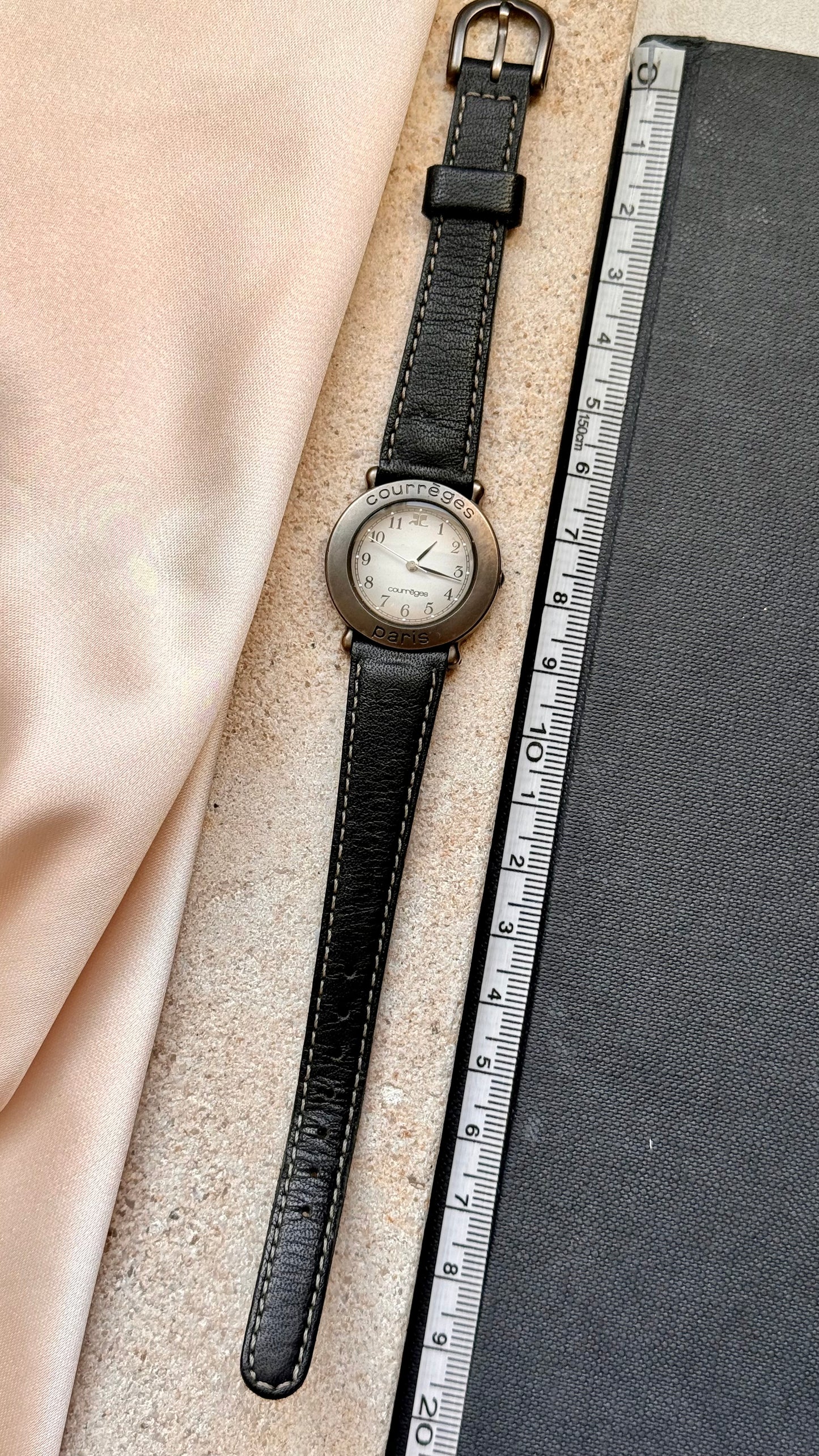 Courrèges vintage watch