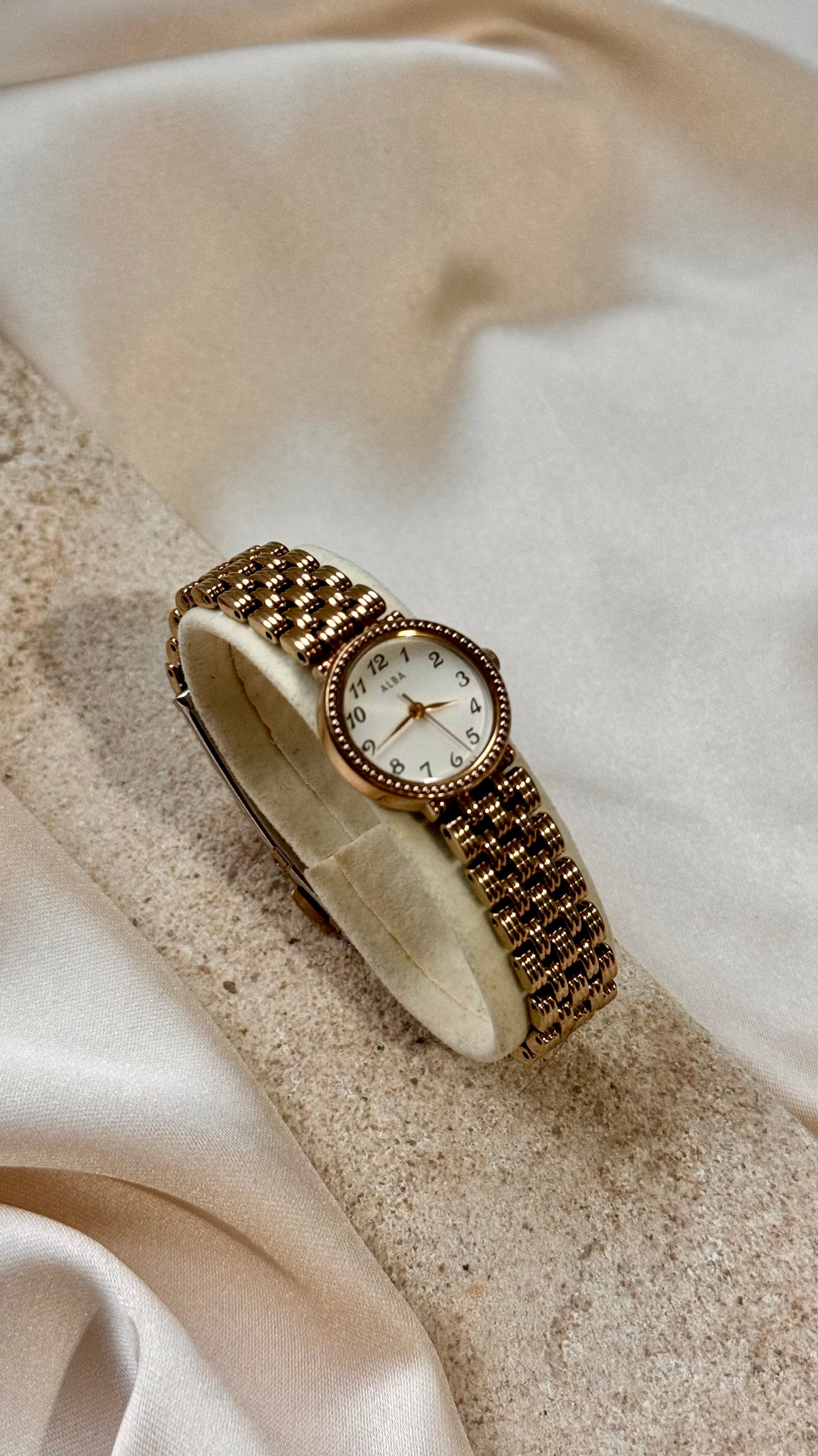 Seiko Alba vintage watch - champagne gold