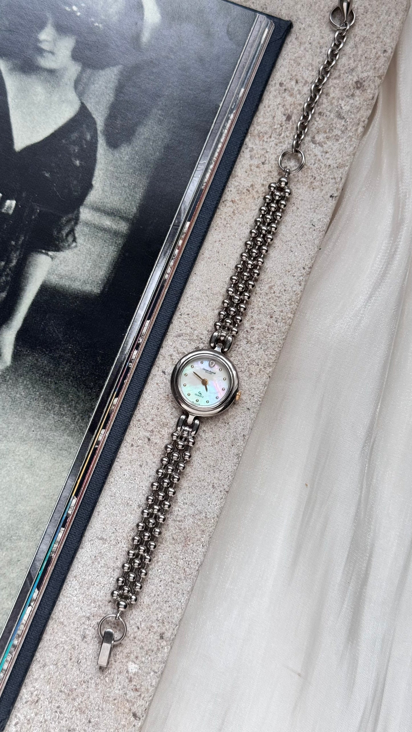 Gianni Accardi vintage watch -  mother of pearl dial