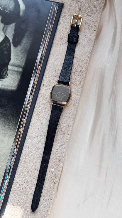 Seiko 1980 vintage watch - gold plated