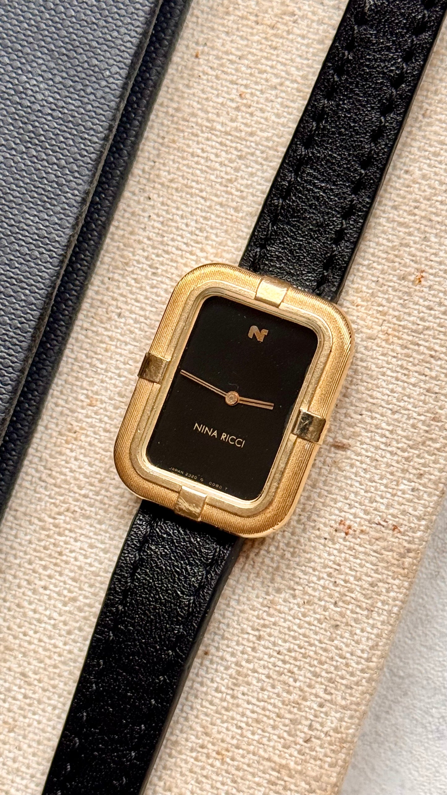 Nina Ricci vintage watch - gold plated