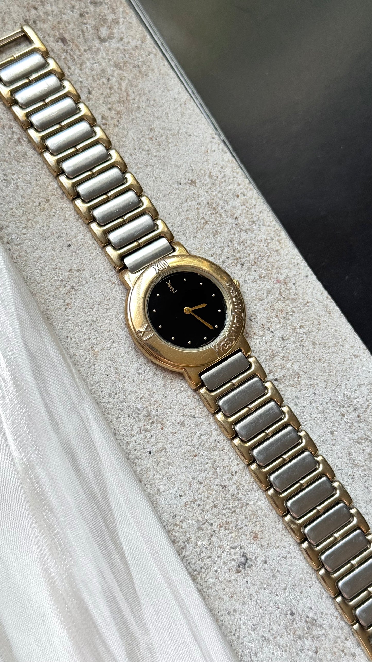 Yves Saint Laurent vintage watch (YSL)