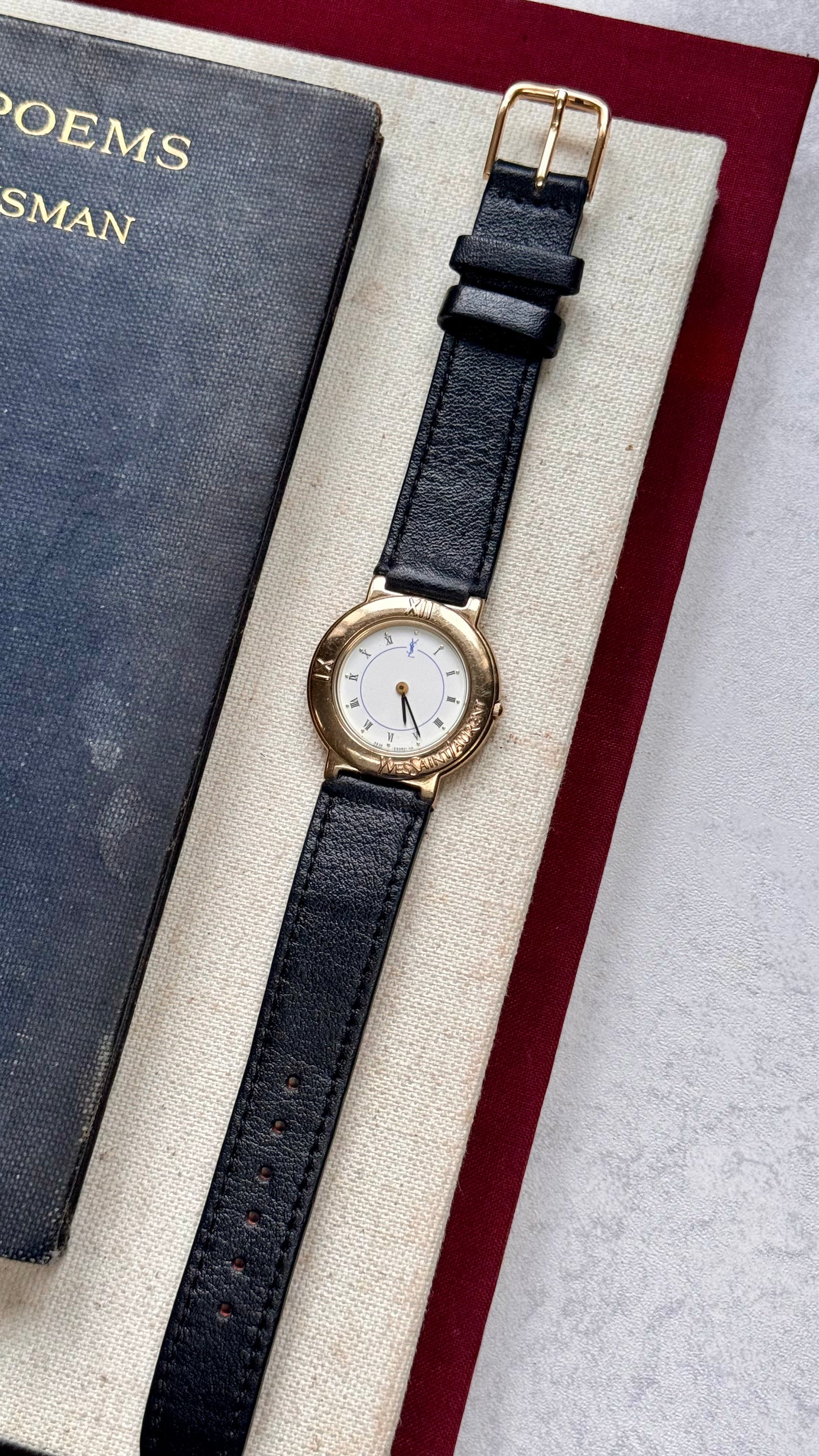 Yves Saint Laurent vintage watch (YSL)