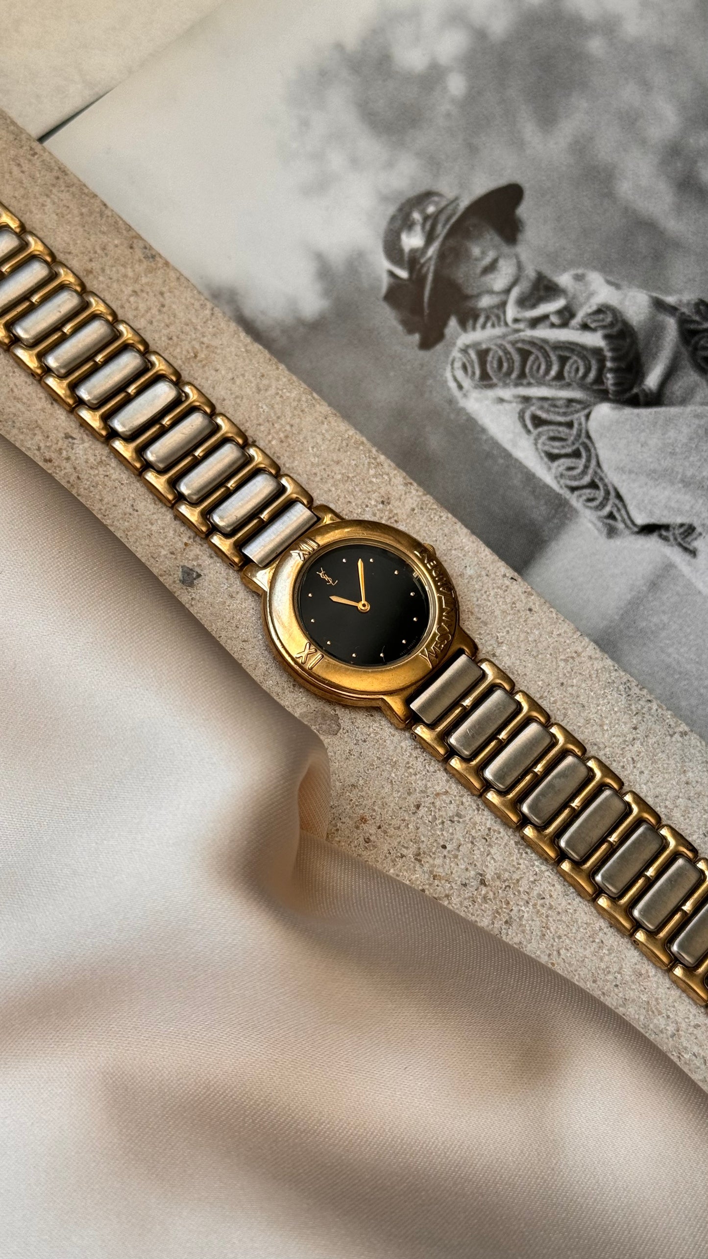 Yves Saint Laurent vintage watch (YSL)