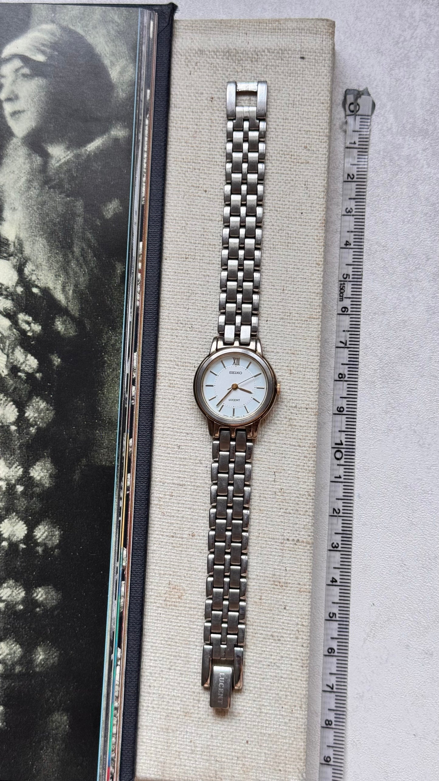 Seiko Lucent vintage watch