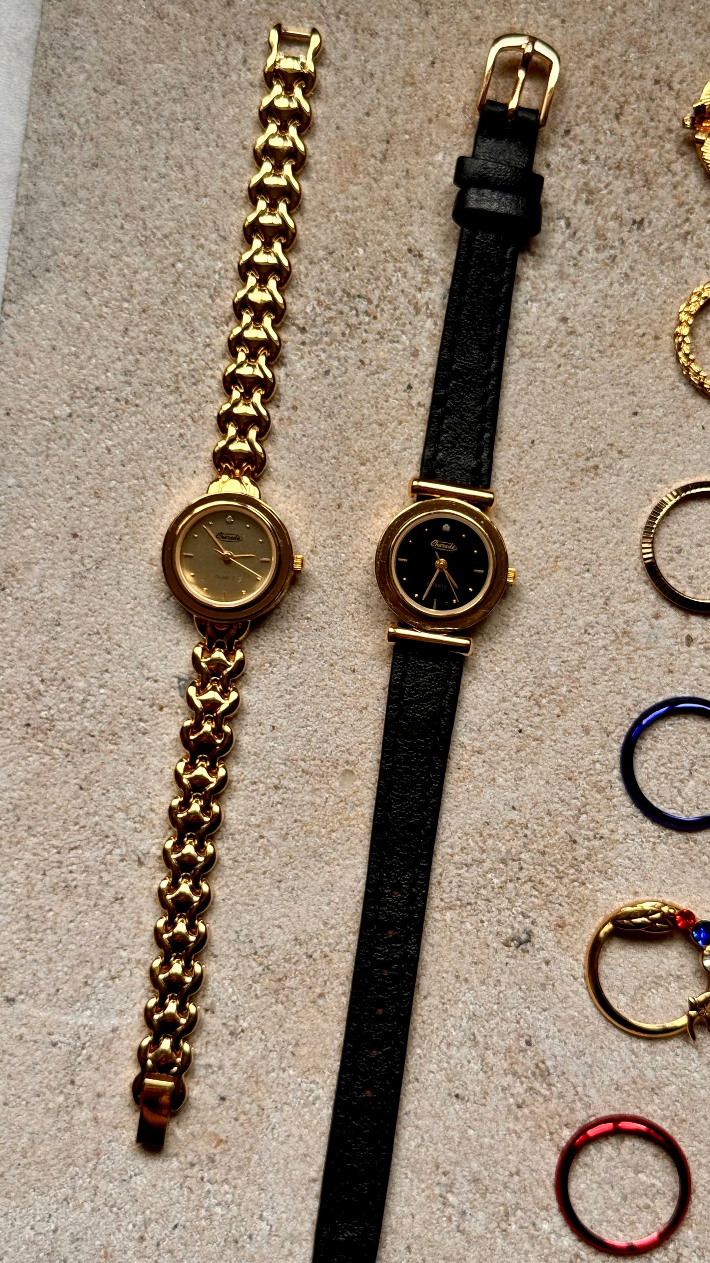 Interchangeable bezel vintage watches