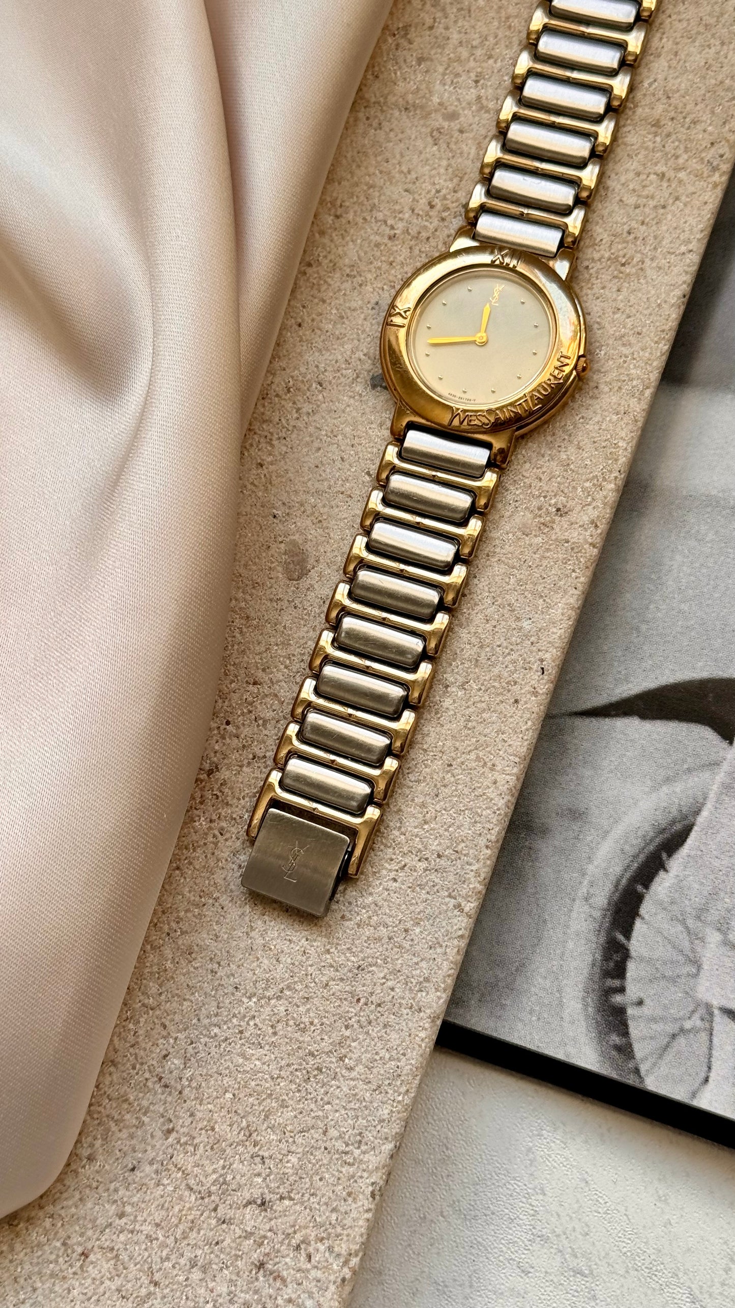 Yves Saint Laurent vintage watch (YSL)