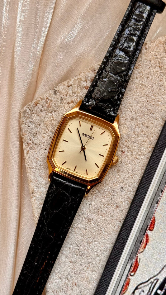 Seiko 2000 vintage watch