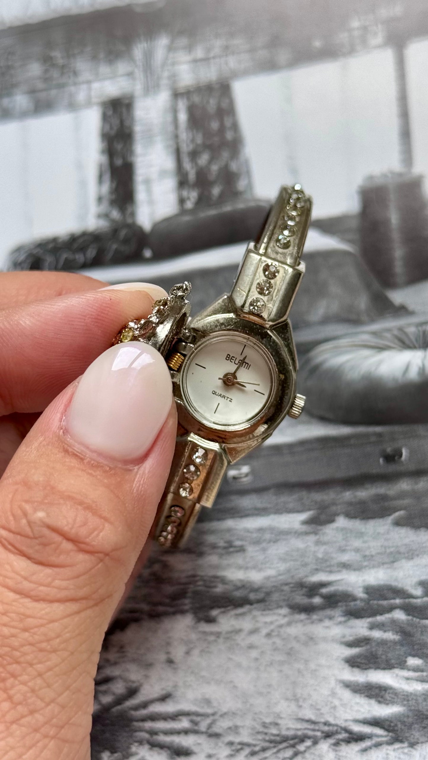 Belami Peekaboo vintage watch