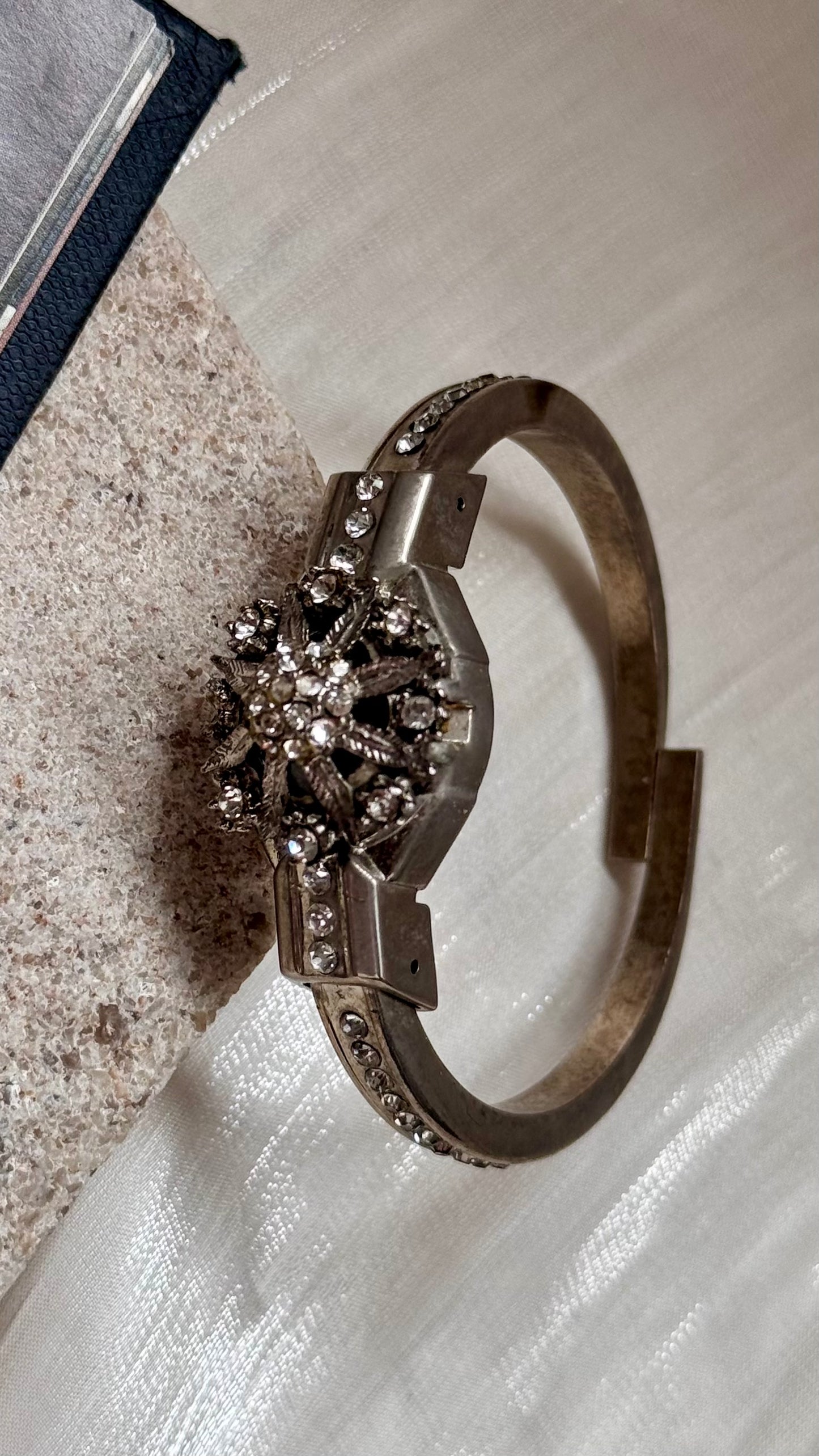 Belami Peekaboo vintage watch