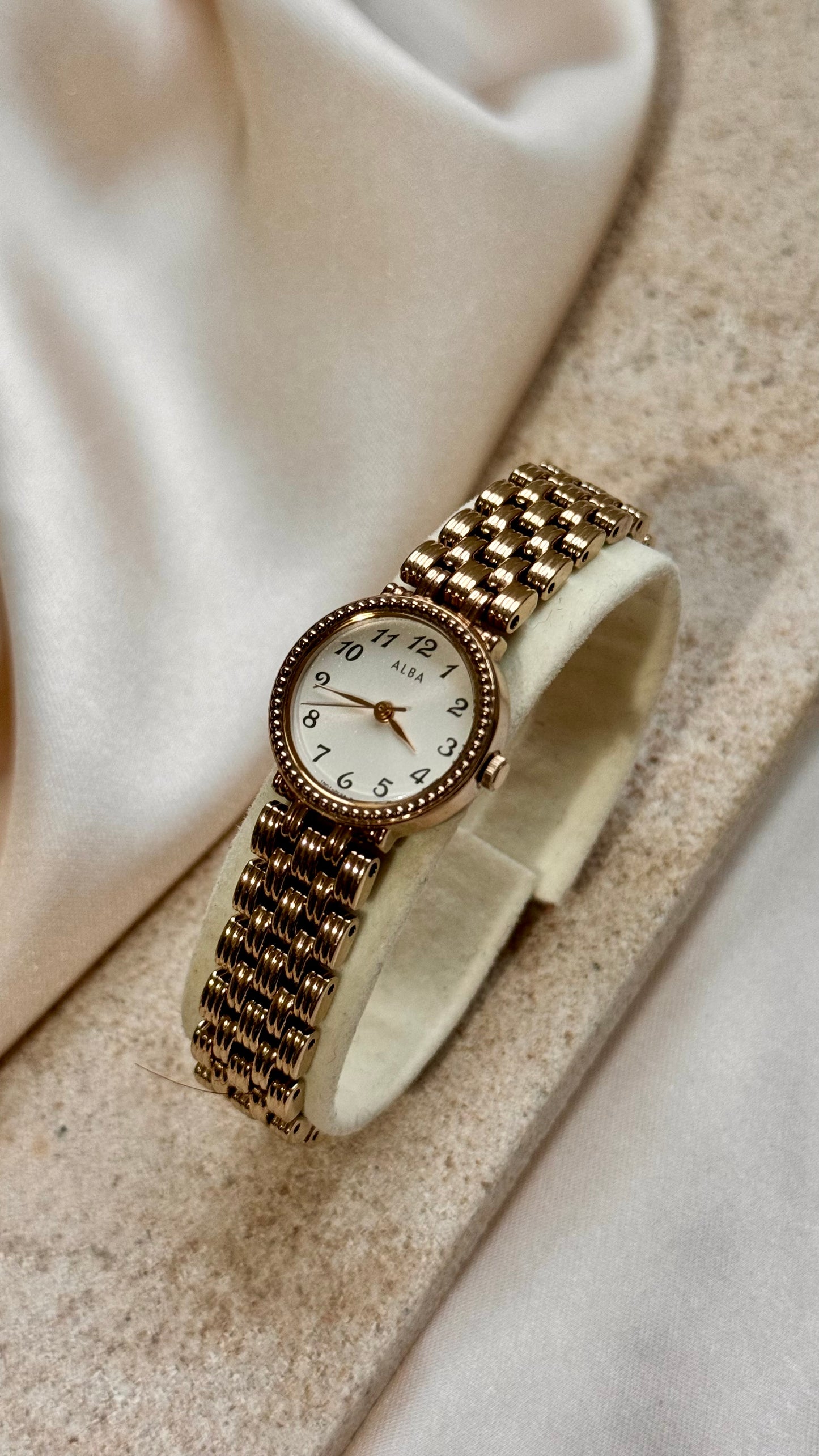 Seiko Alba vintage watch - champagne gold