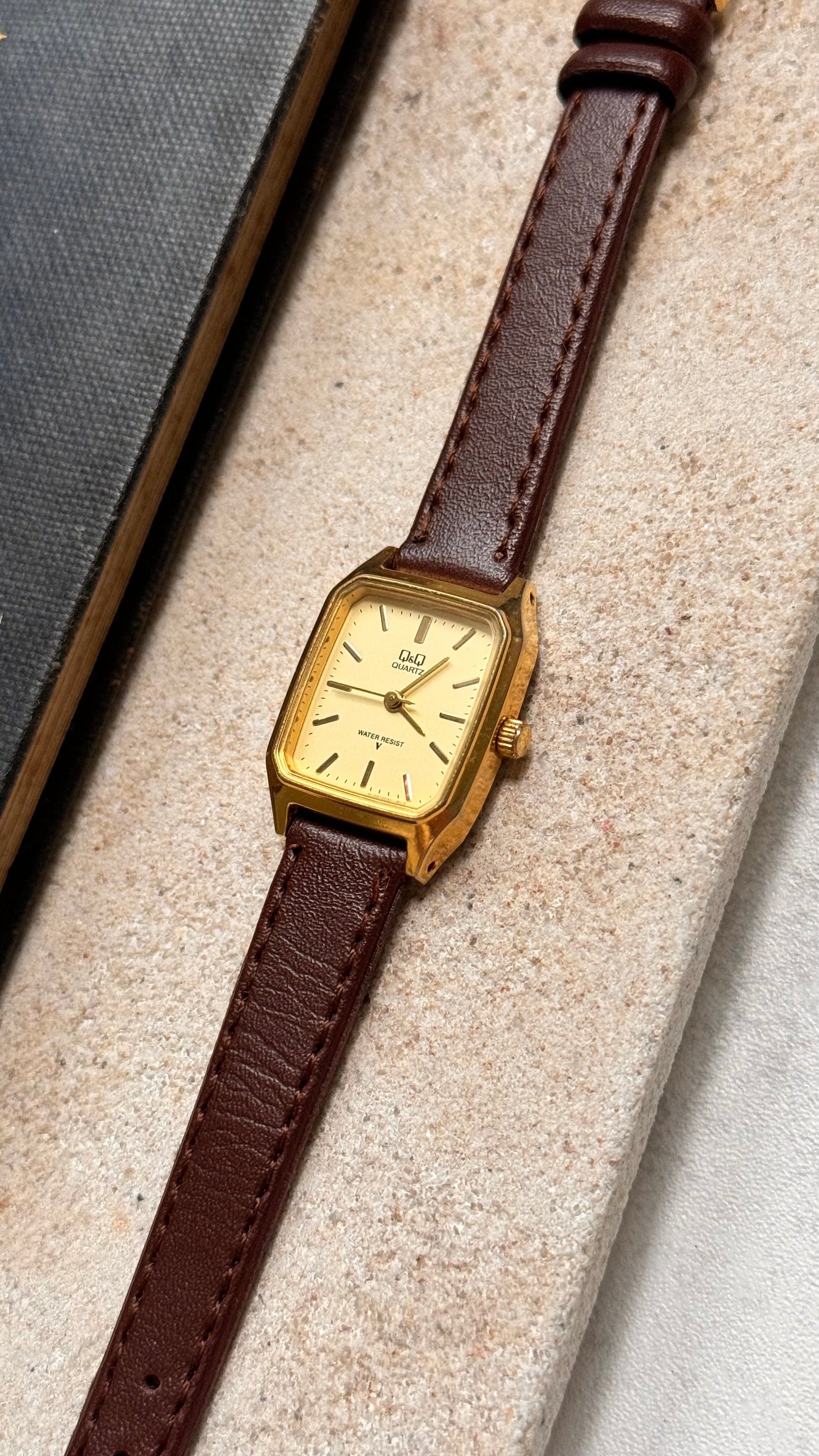 Citizen Q&Q vintage watch