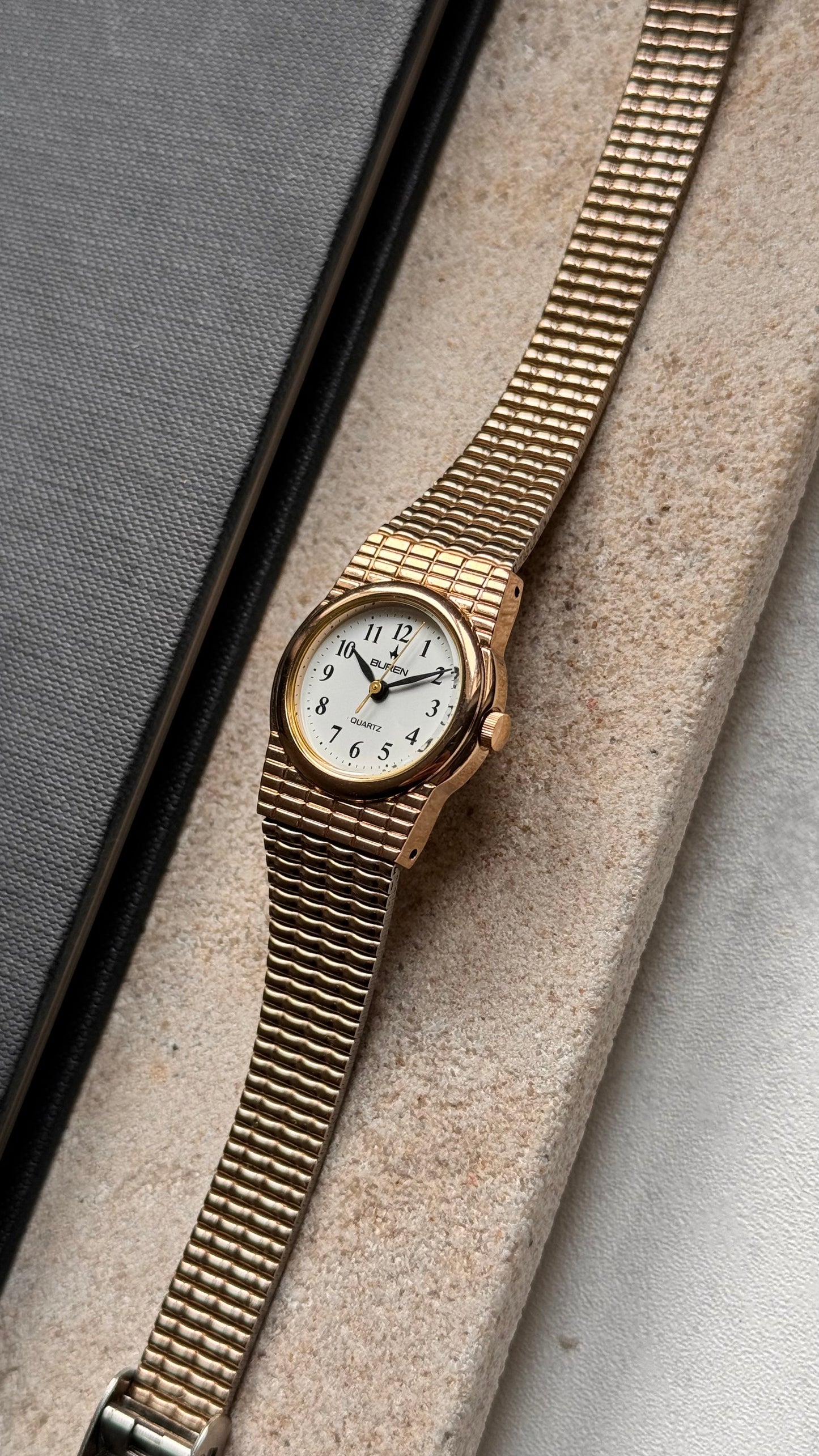 Buren vintage watch - champagne gold