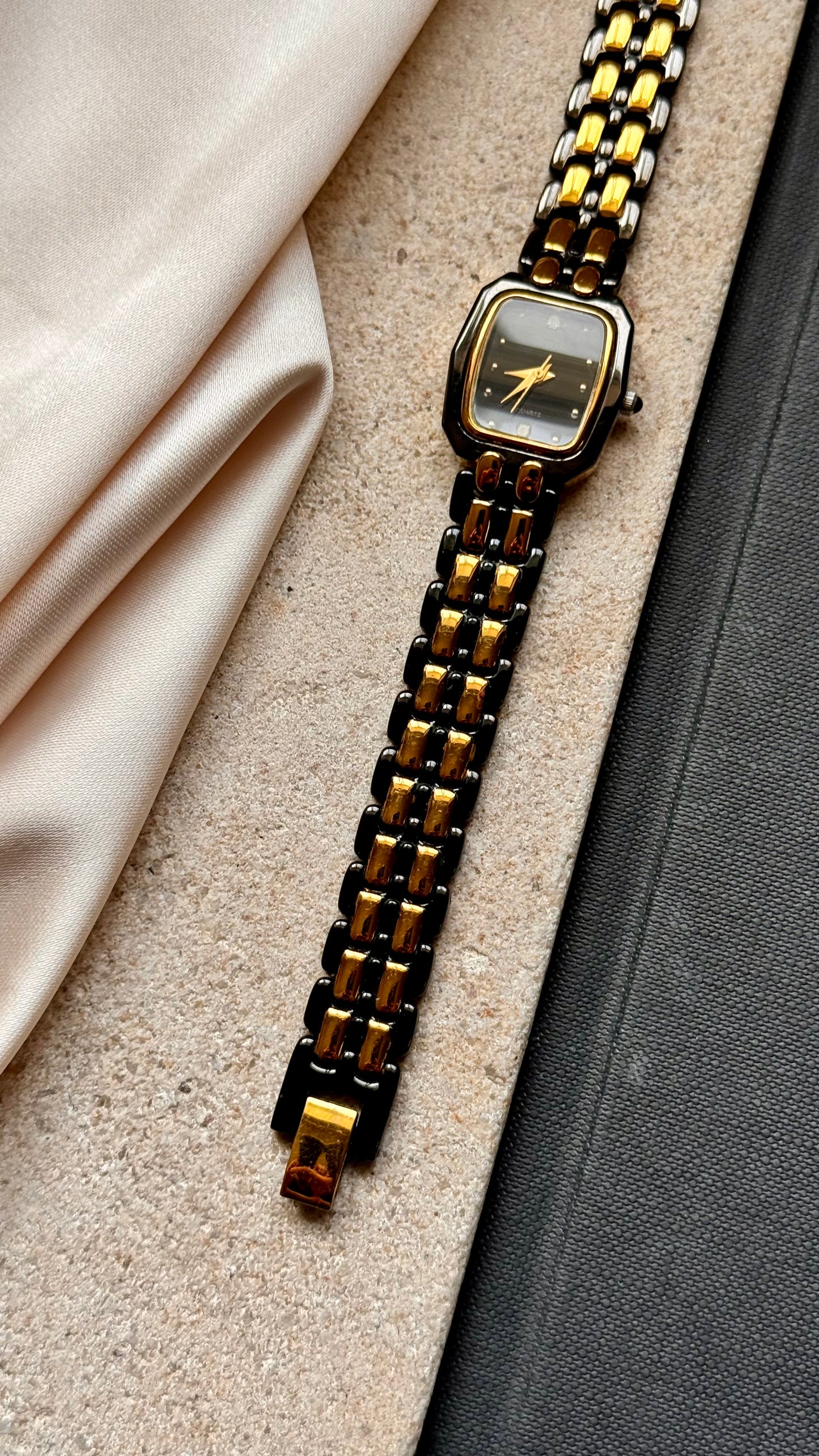 Aureole vintage watch