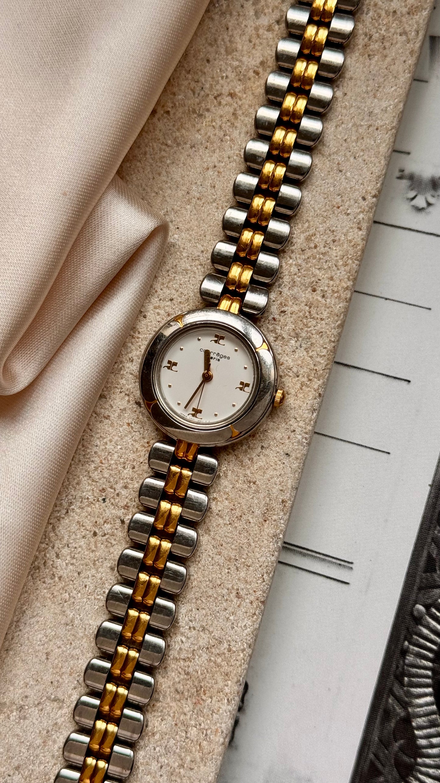 Courrèges vintage watch