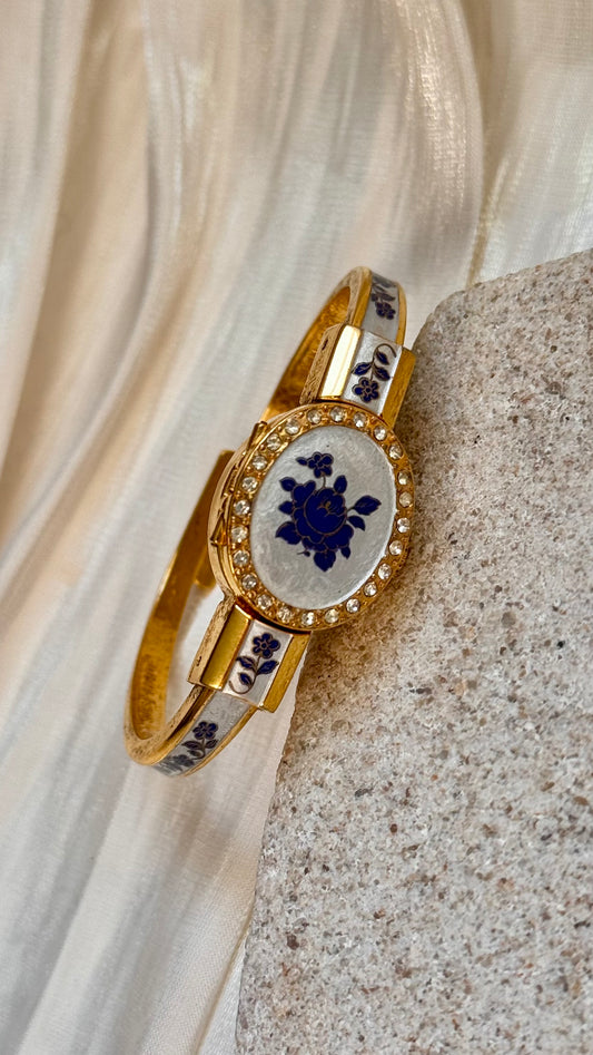 André Mouche Peekaboo vintage watch