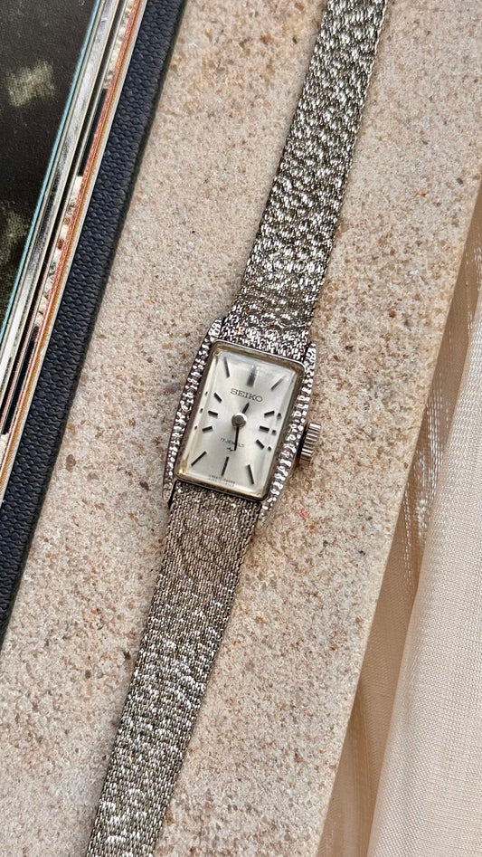Seiko 1960s manual vintage watch - white gold plated