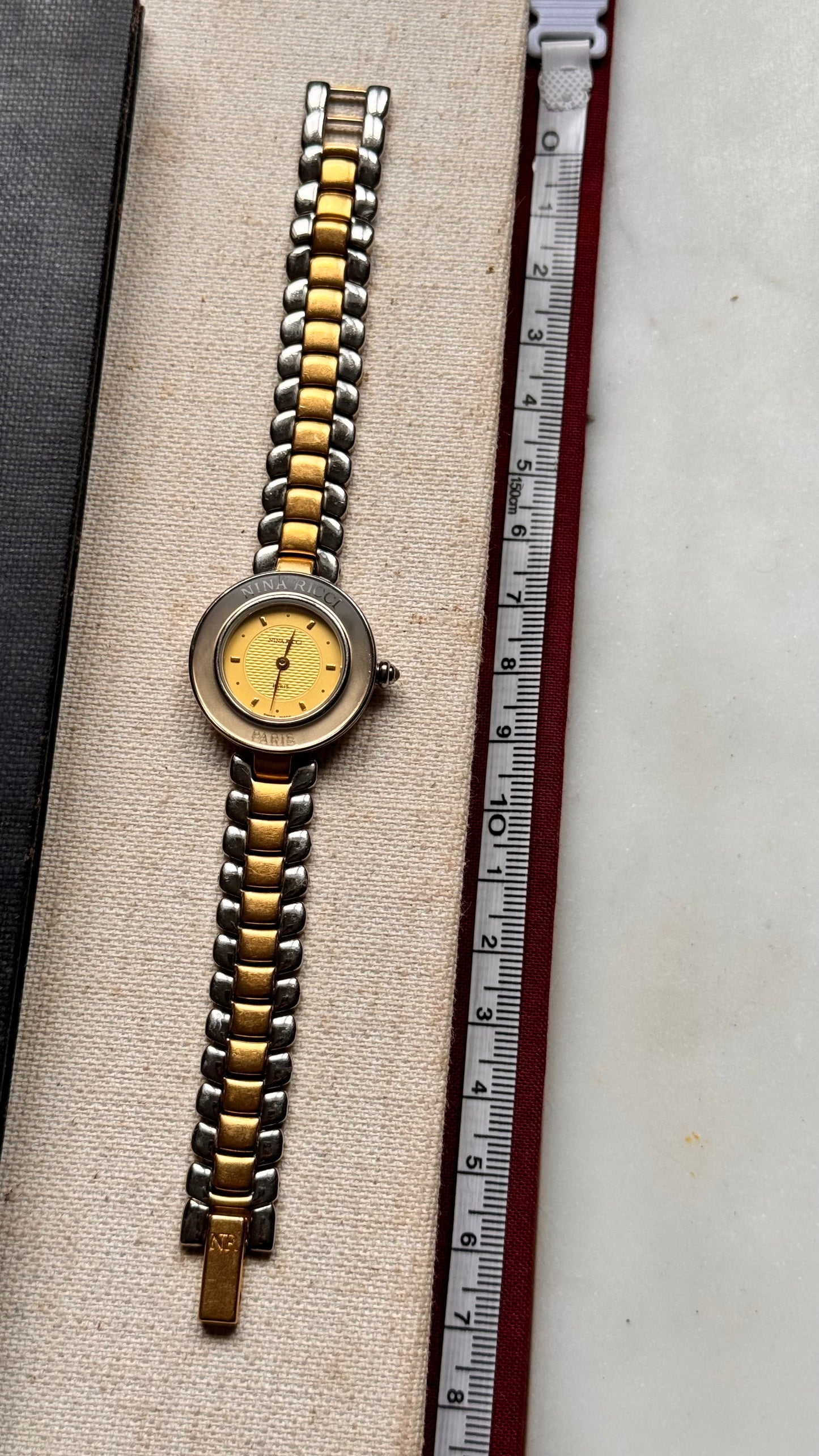 Nina Ricci vintage watch