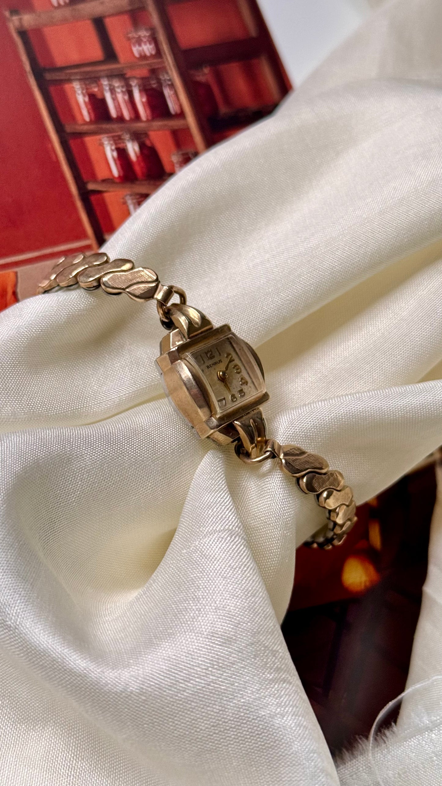 Benrus 10ct rolled gold vintage watch - mechanical movement