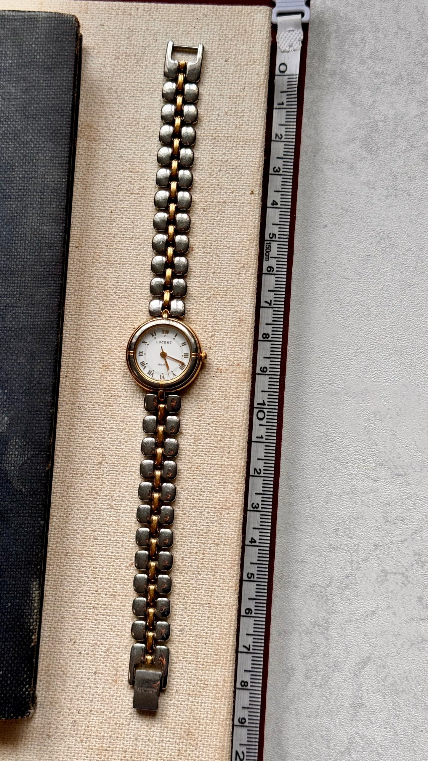 Seiko Lucent vintage watch