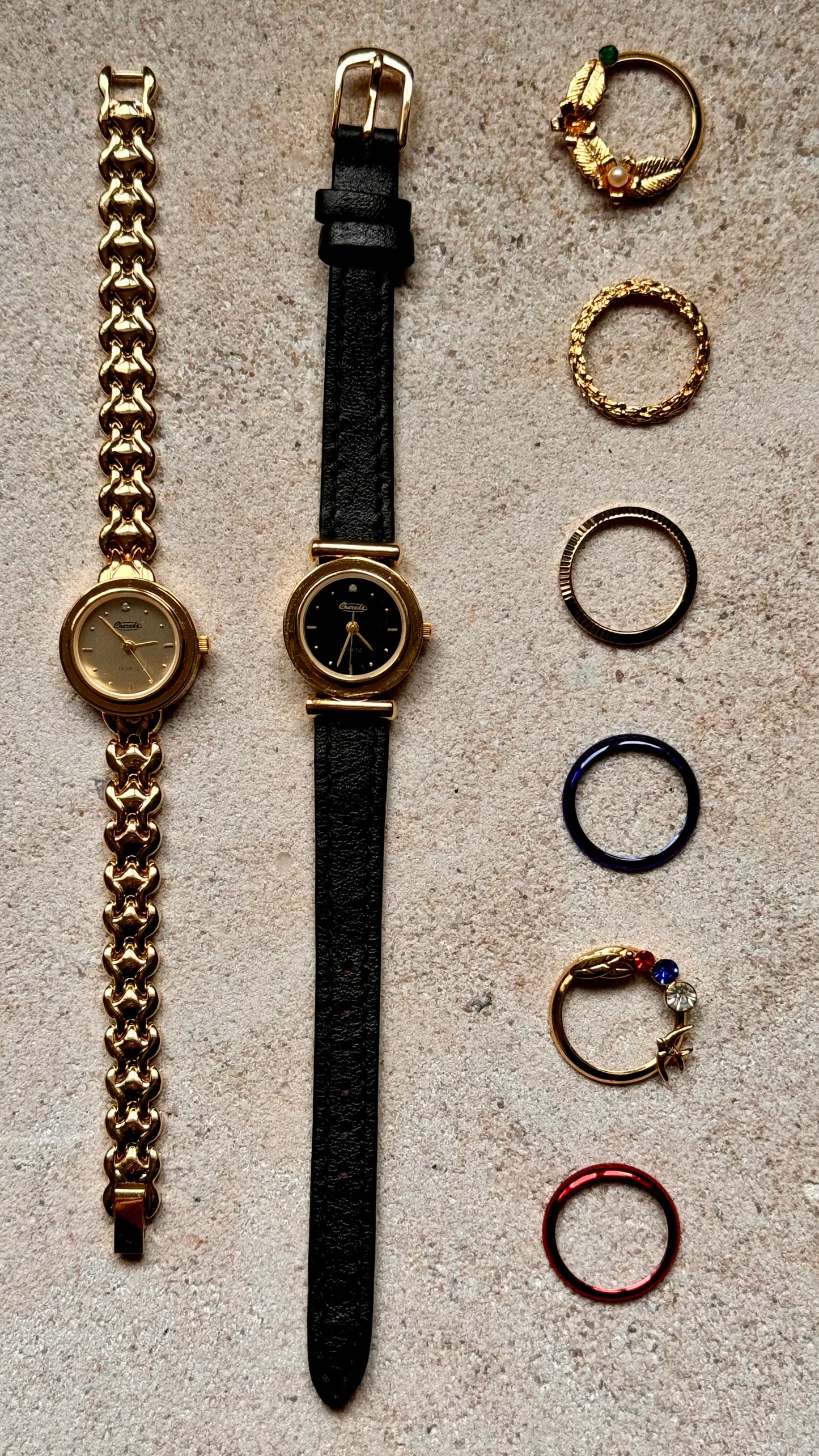 Interchangeable bezel vintage watches