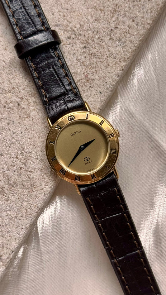 Gucci vintage watch